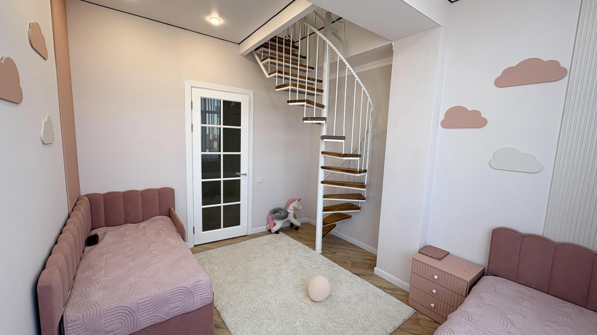 5-комнантная квартира, 100.0 м²,Конаев за 67 000 000