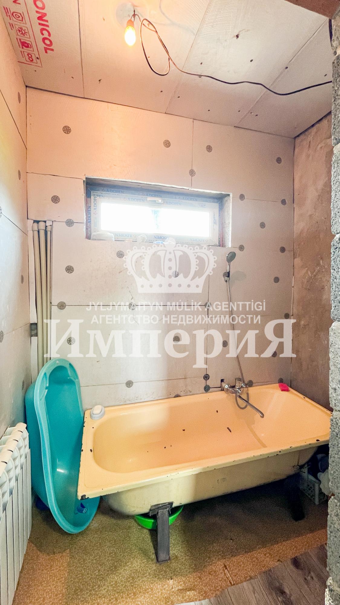 4-комнантный квартира, 47.0 м²,Терибаева за 19 000 000