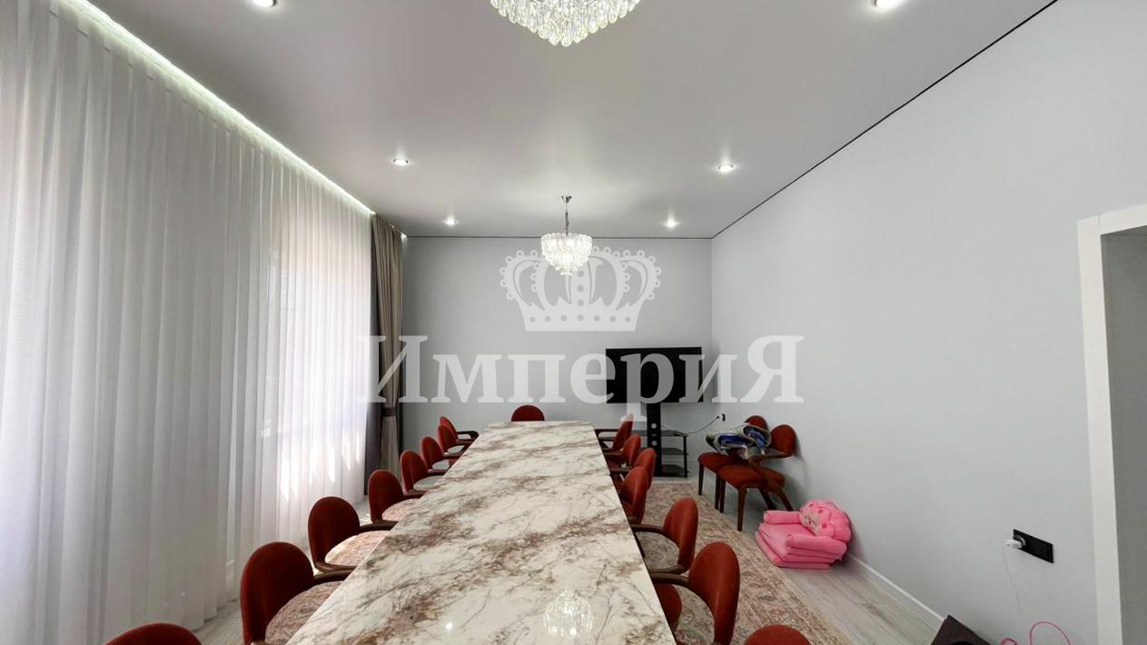 5-комнантный квартира, 157.0 м²,Арасан за 63 000 000
