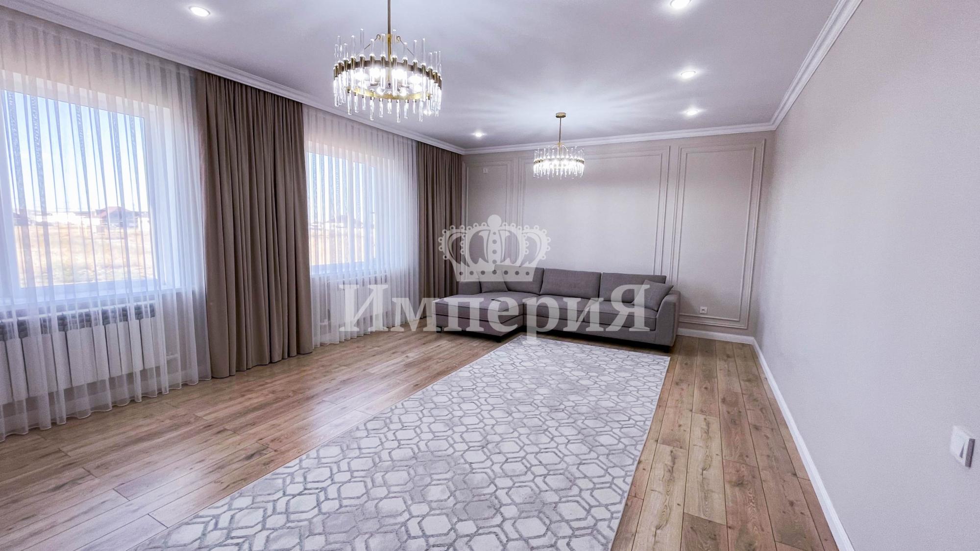 4-комнантный квартира, 140.0 м²,Жайдарлы за 45 000 000