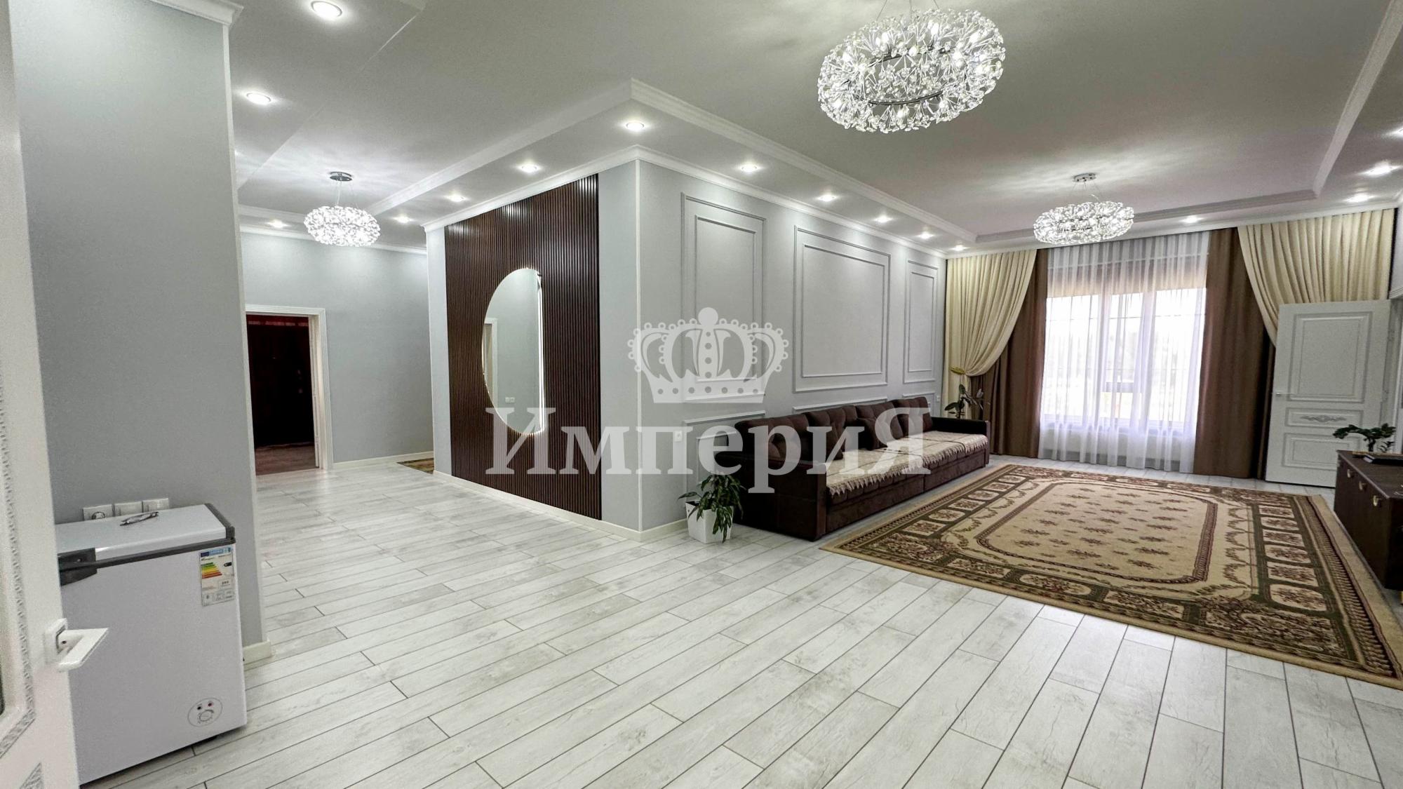 5-комнантный квартира, 208.0 м²,Талдыкорганская за 50 000 000