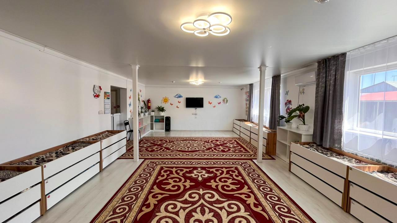 8-комнантный квартира, 311.0 м²,Жазиралы за 75 000 000