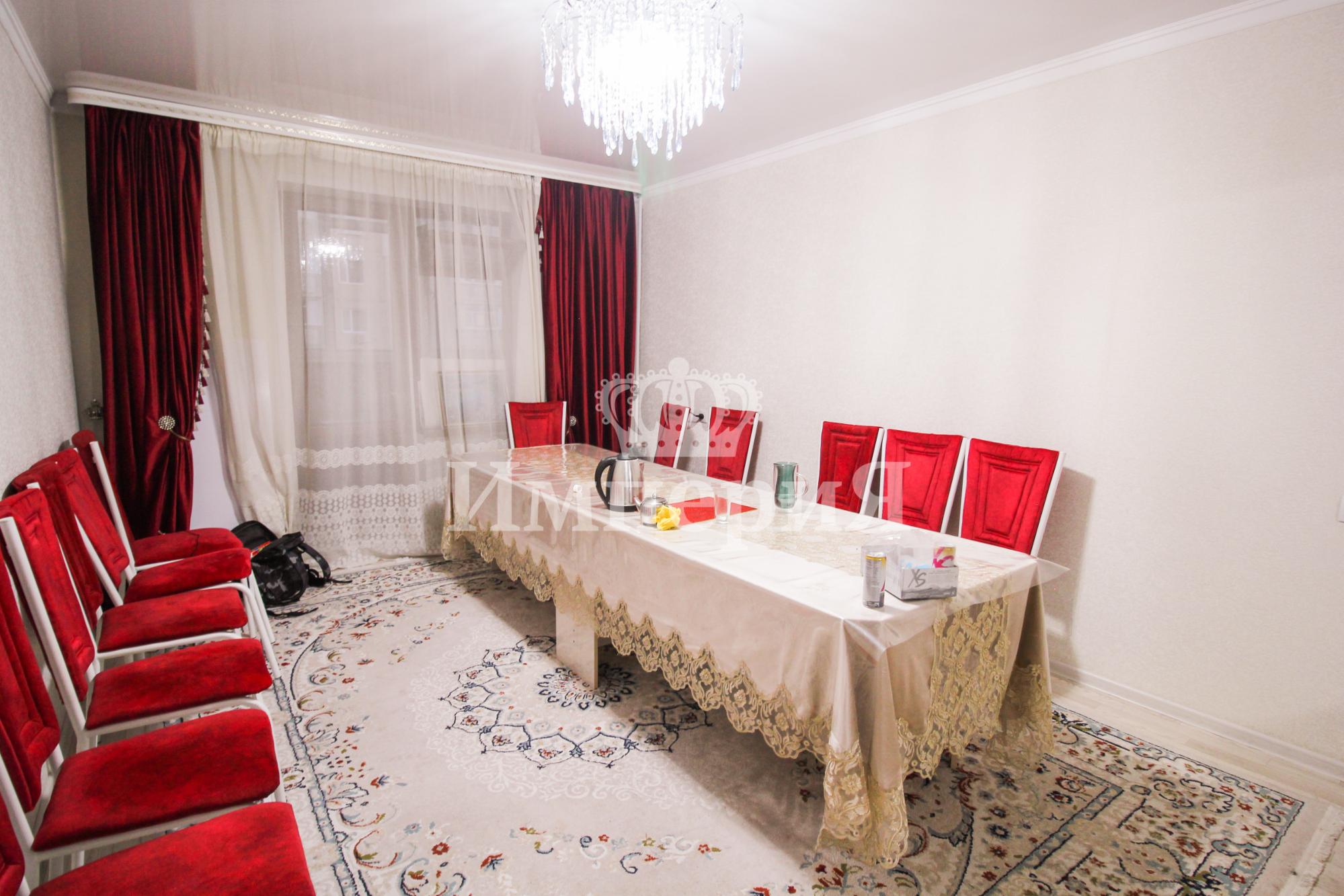 5-комнантная квартира, 110.0 м²,3 мкр за 380 000 000