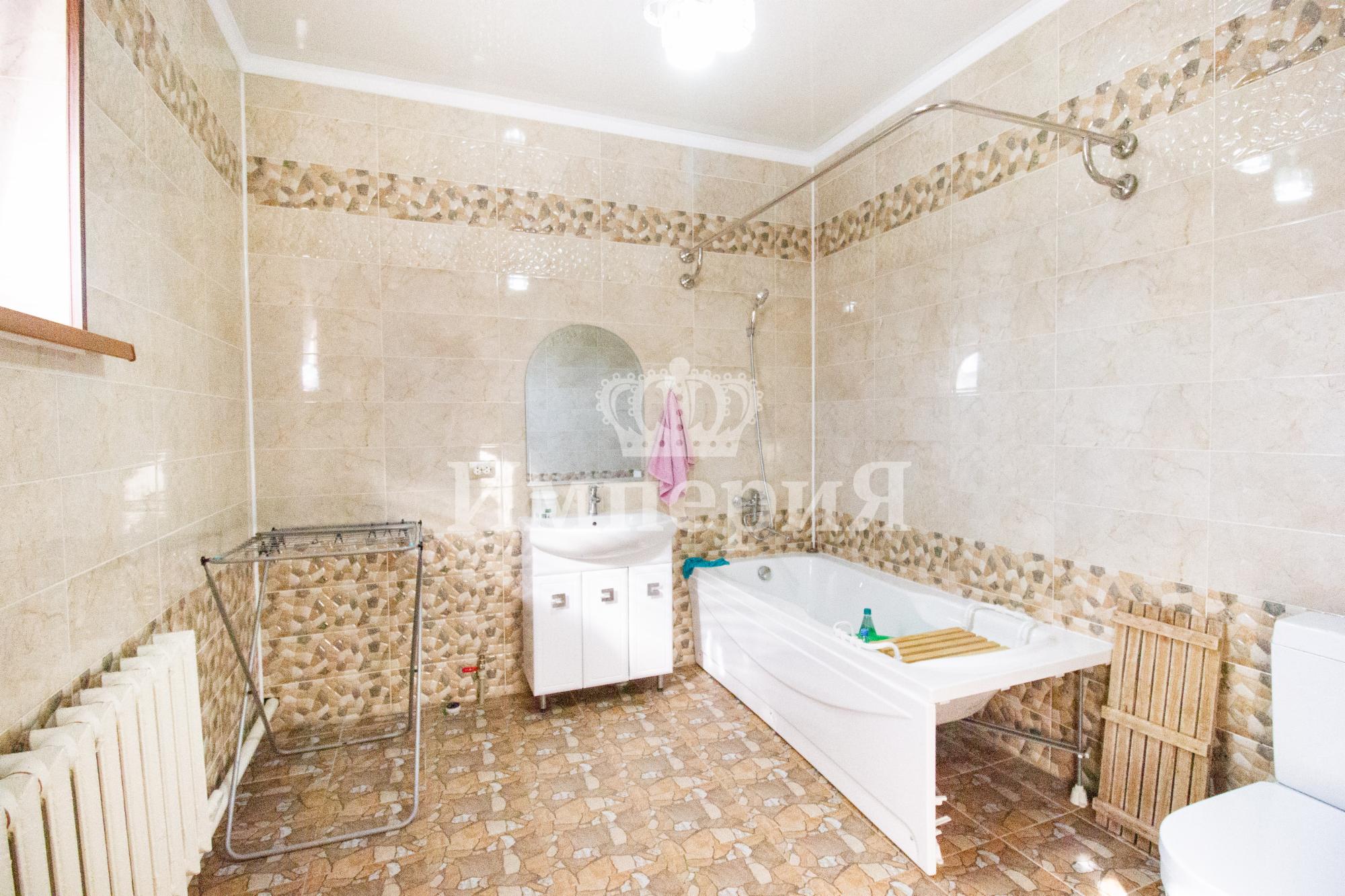 5-комнантный квартира, 180.0 м²,Алтай за 55 000 000