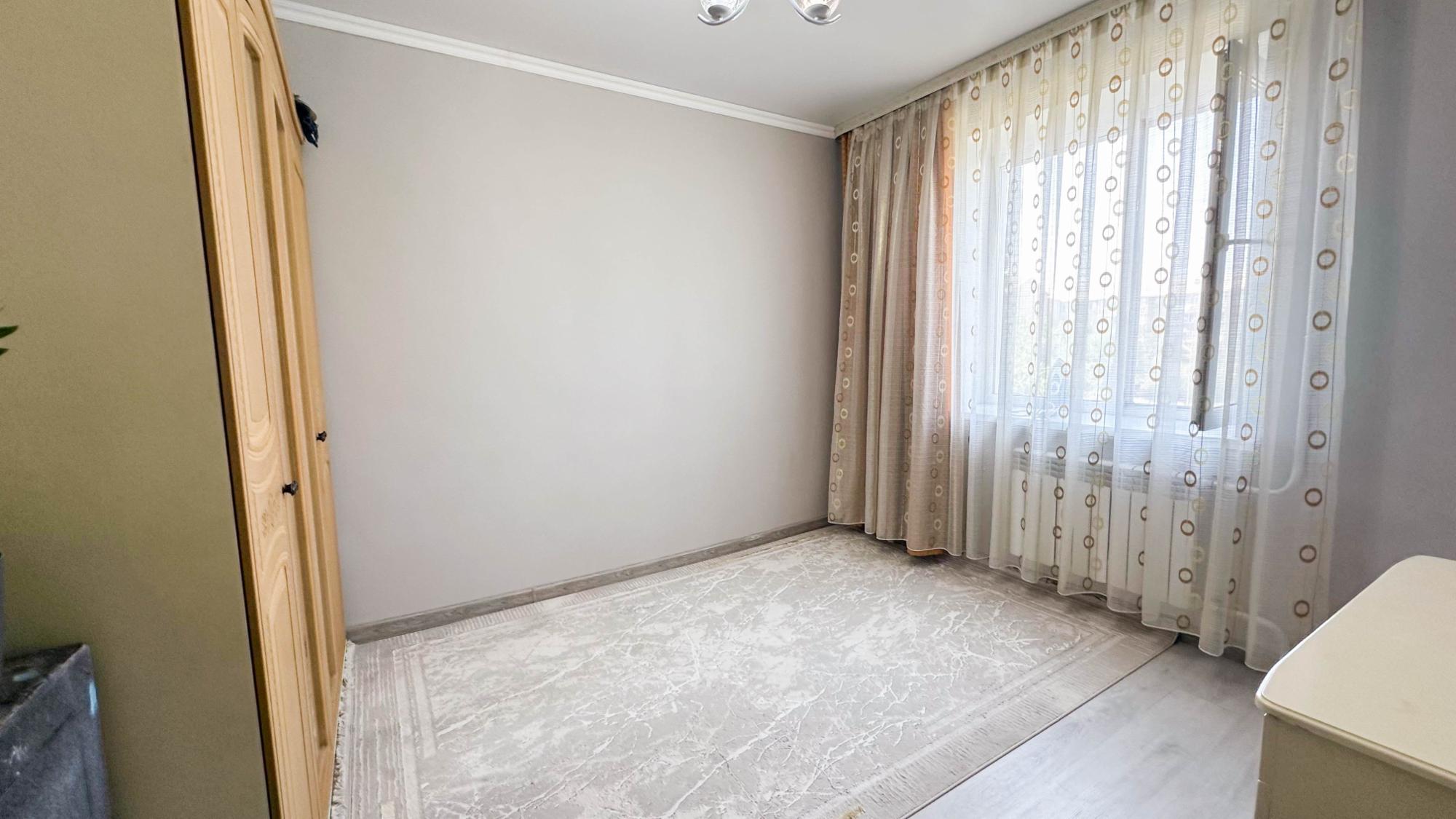 3-комнантная квартира, 65.0 м²,4 мкр за 26 000 000
