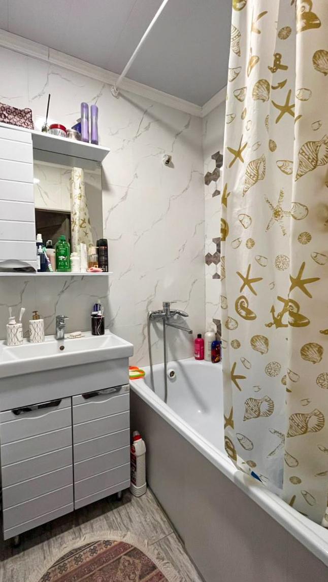 3-комнантная квартира, 63.0 м²,5 мкр за 21 000 000