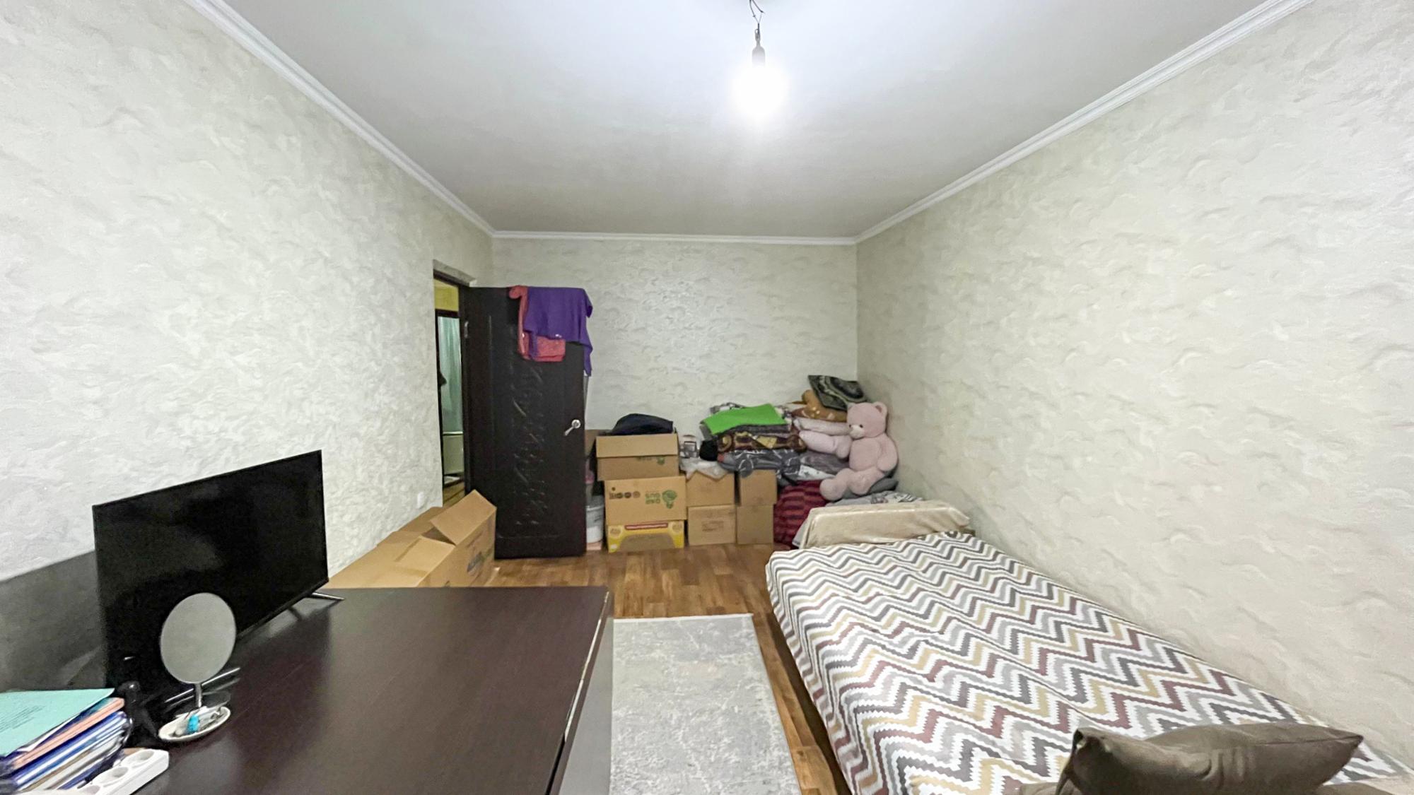 3-комнантная квартира, 63.0 м²,4 мкр за 21 000 000