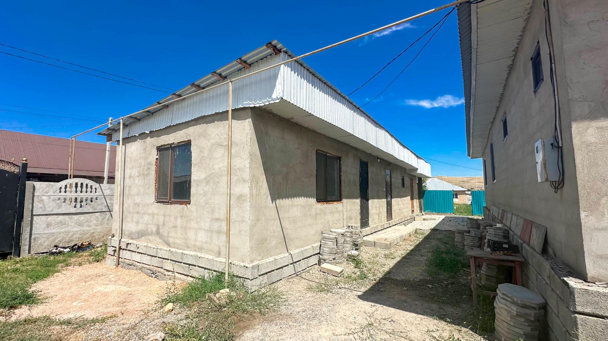 5-комнантный квартира, 165.0 м²,Жексыгельдинова за 35 000 000