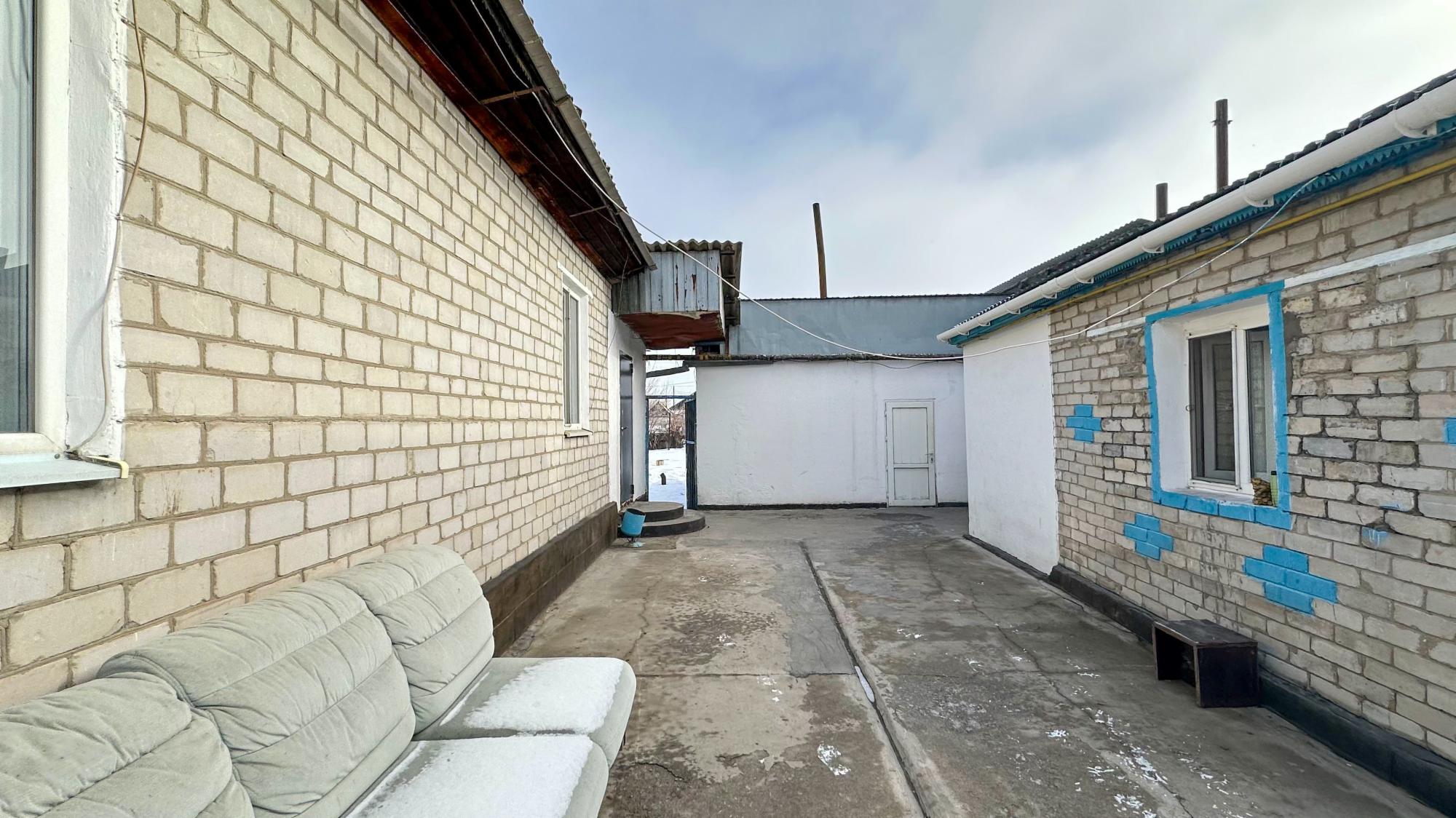 6-комнантный квартира, 70.4 м²,Еркин за 25 600 000