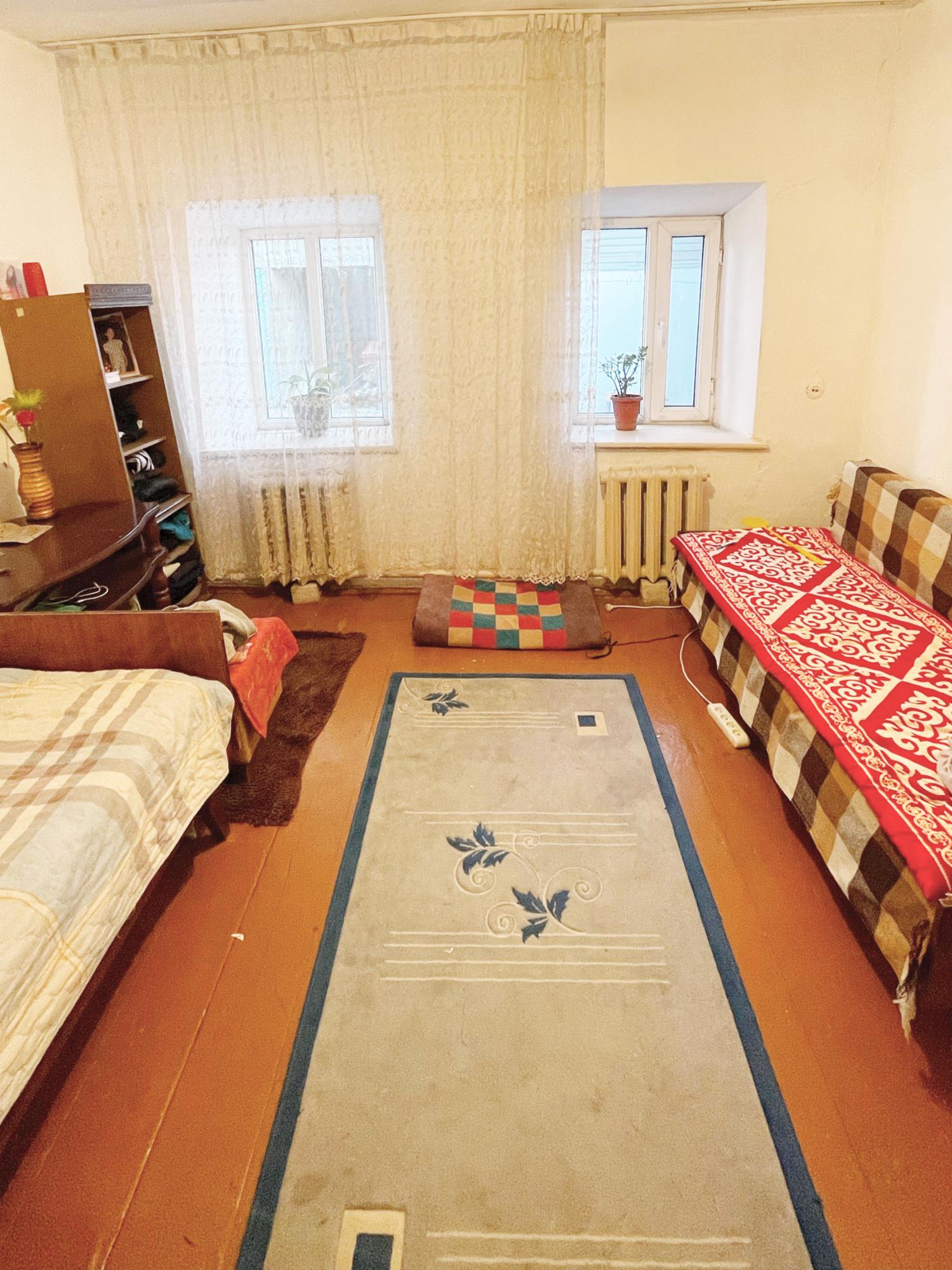 4-комнантный квартира, 76.0 м²,Абая за 7 500 000