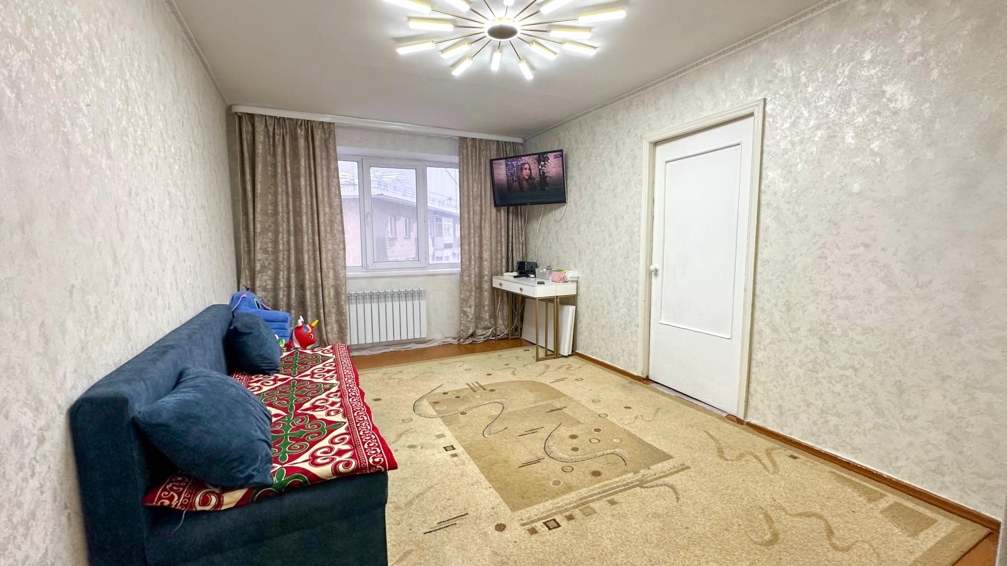 2-комнантная квартира, 42.0 м²,Центр за 14 800 000