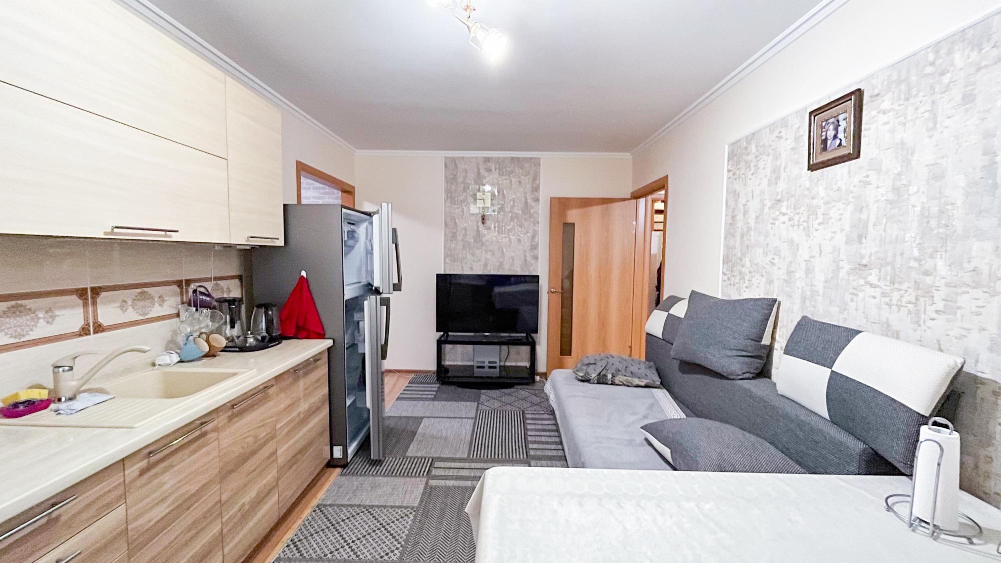 3-комнантная квартира, 54.0 м²,Казахстанская за 19 000 000