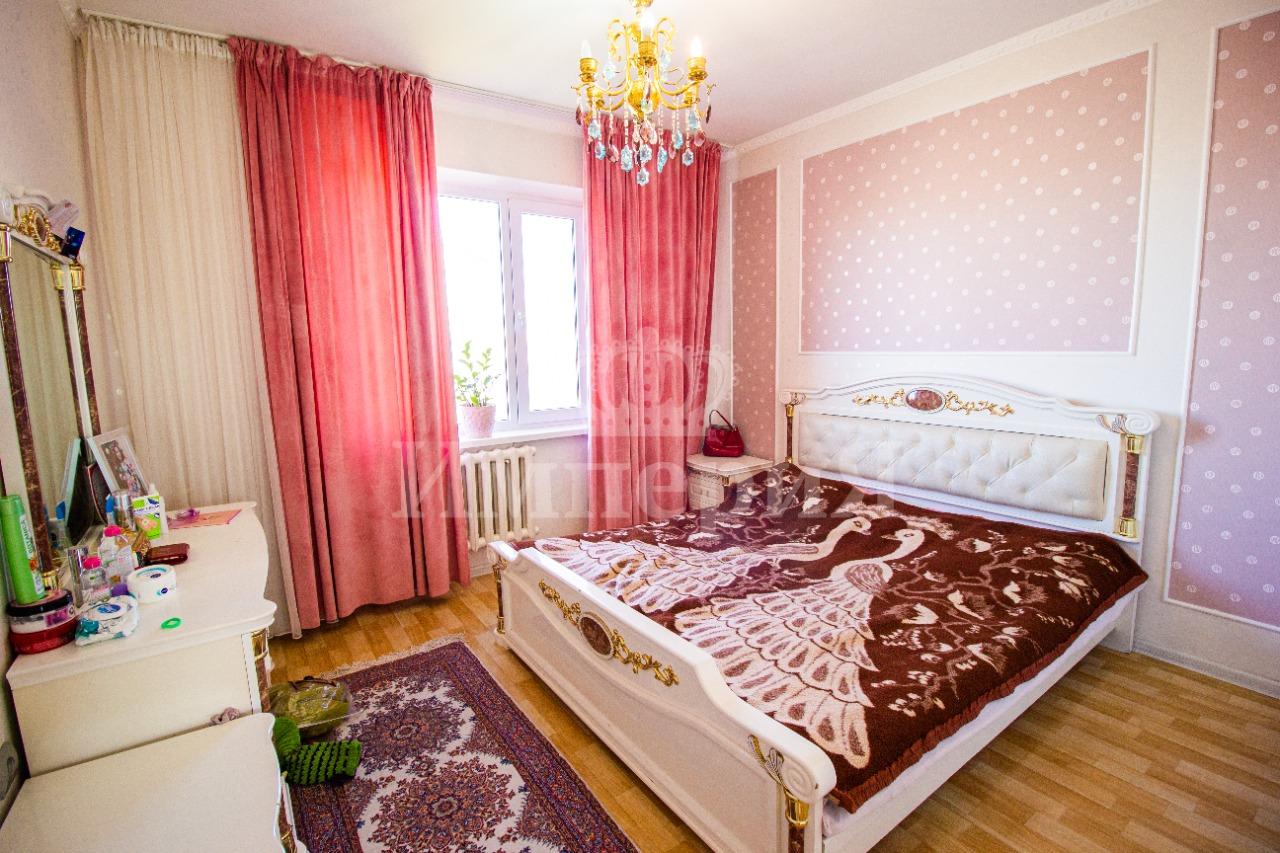 5-комнантная квартира, 106.0 м²,4 мкр за 27 000 000