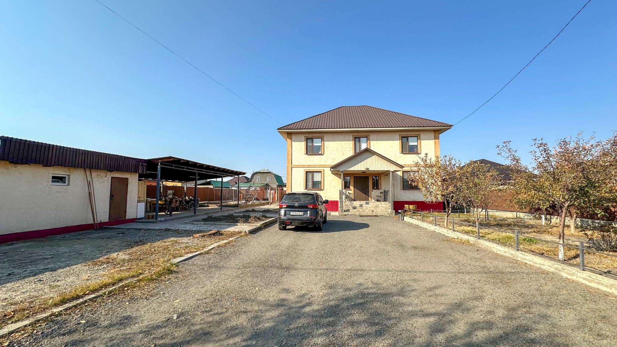 6-комнантный квартира, 273.0 м²,Жылысай за 63 000 000