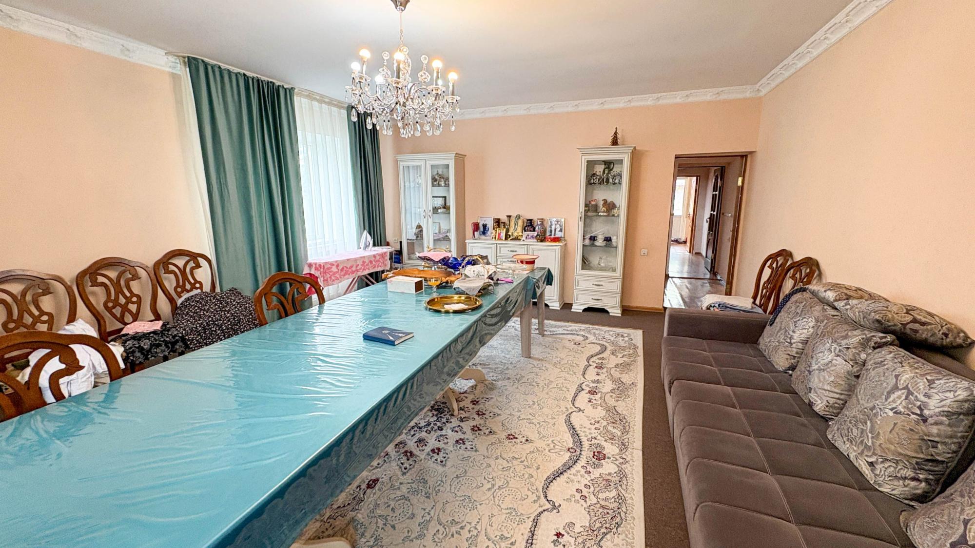 5-комнантный квартира, 186.7 м²,Еркин за 25 000 000