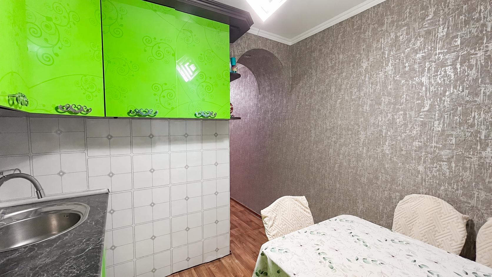 3-комнантная квартира, 62.0 м²,Военный городок за 19 000 000