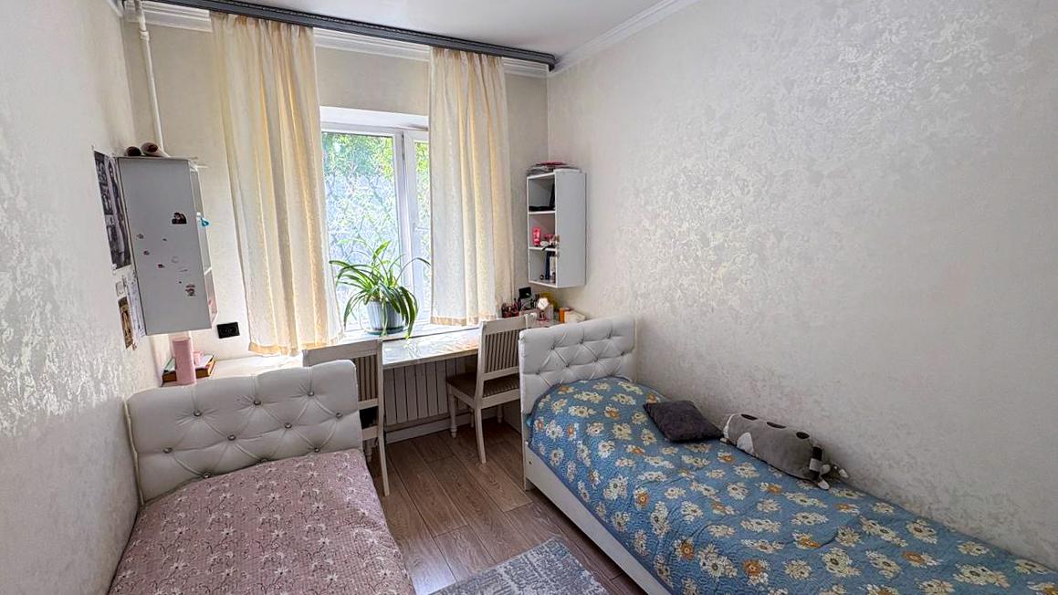 4-комнантная квартира, 80.0 м²,Кунаева за 37 500 000