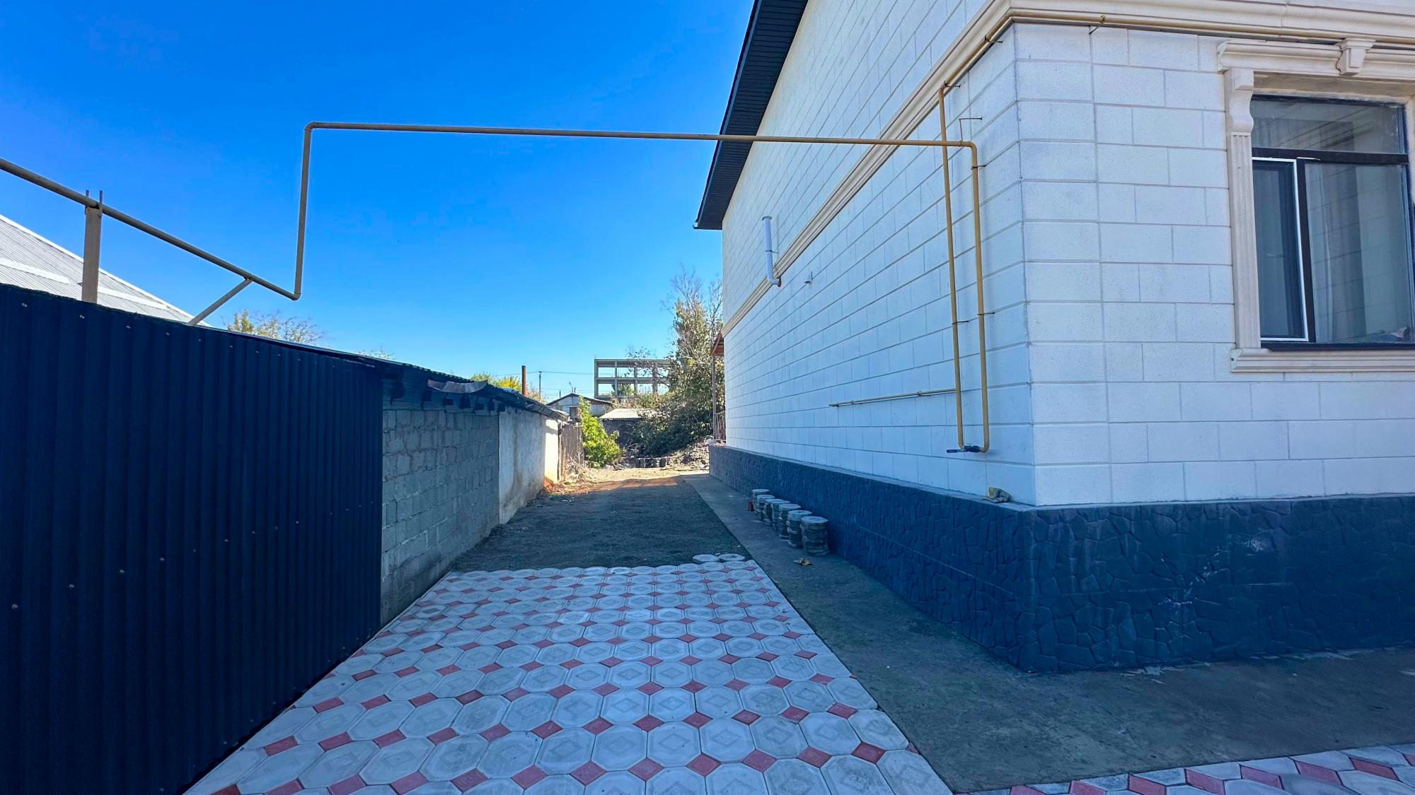 6-комнантный квартира, 280.0 м²,Аксуйская за 101 000 000