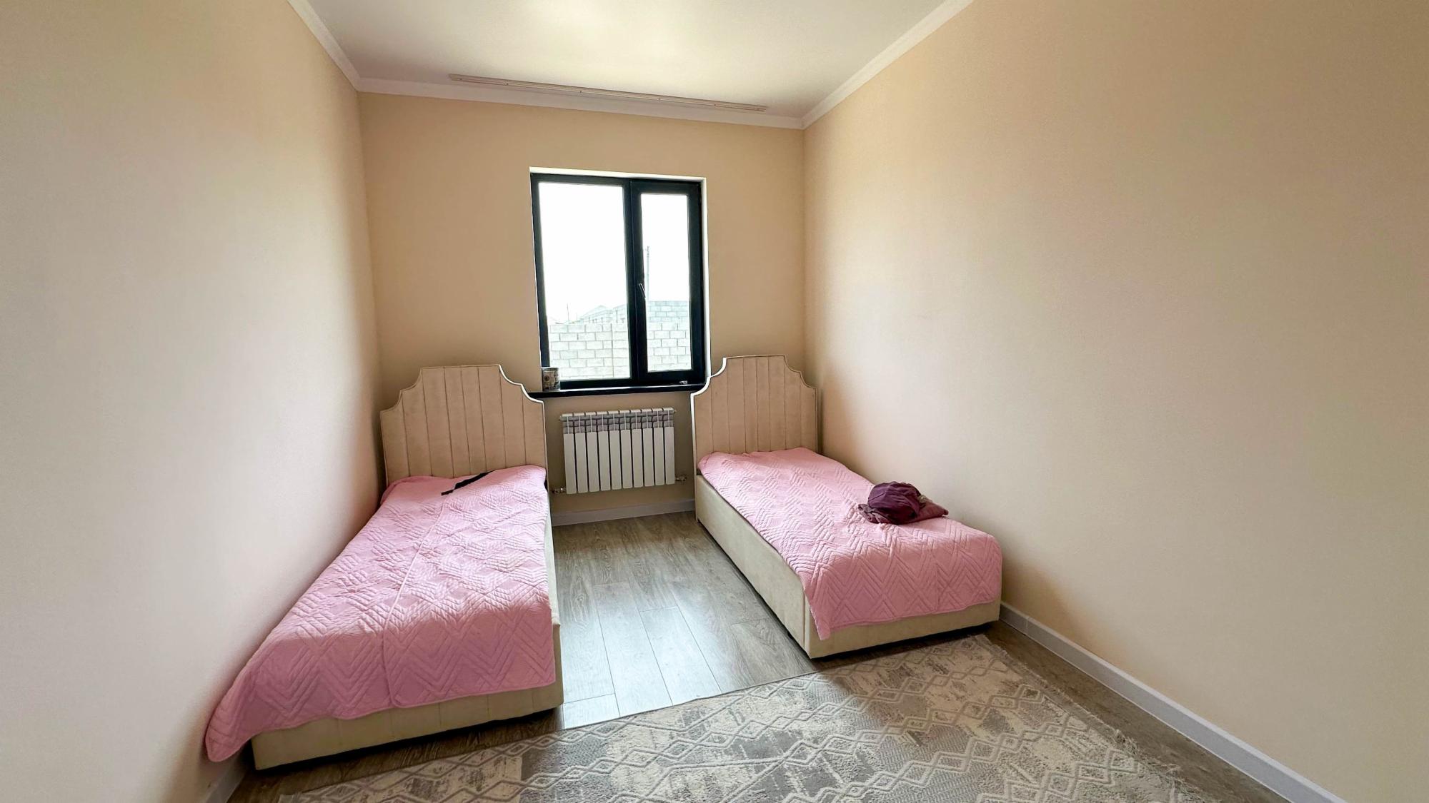 5-комнантный квартира, 138.6 м²,Байтурсынова за 38 000 000