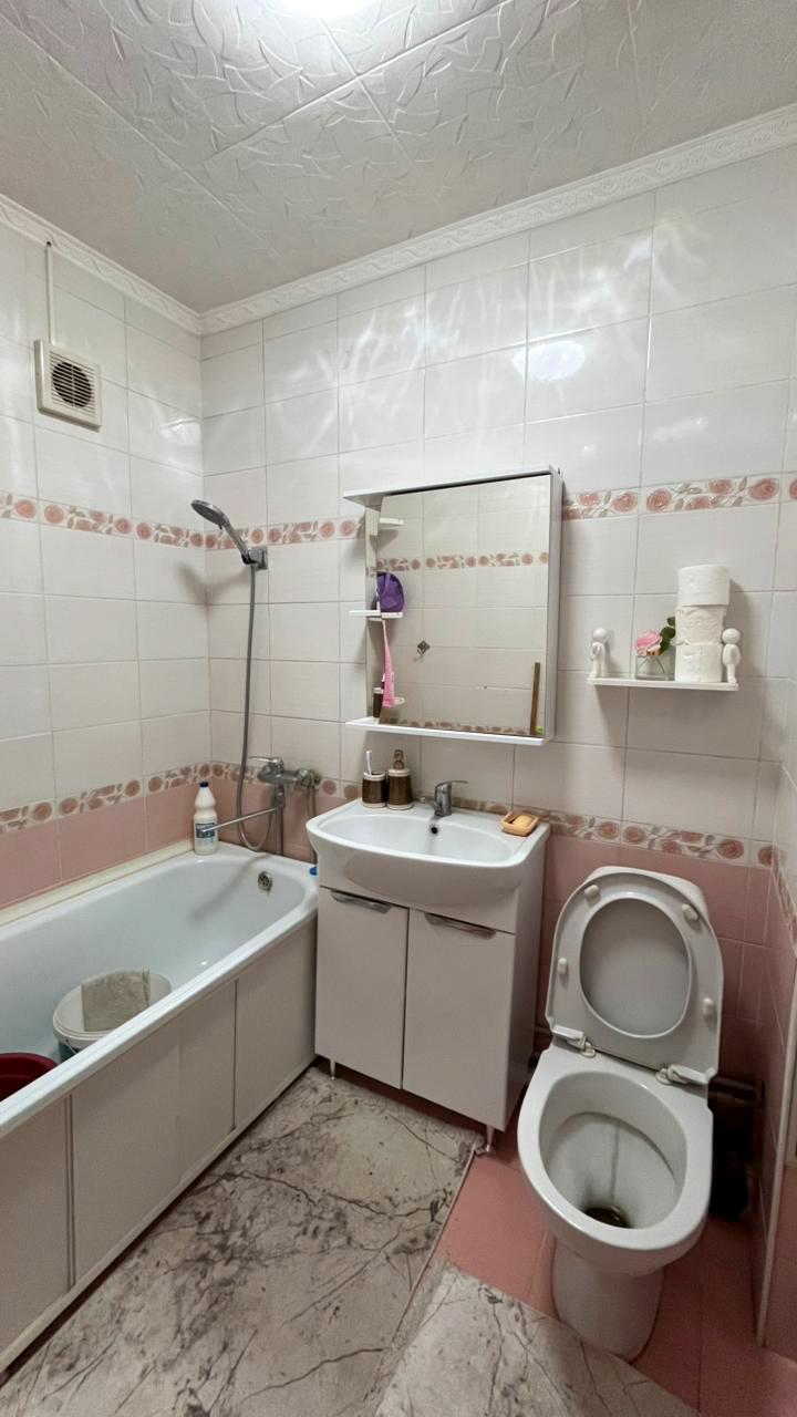 4-комнантная квартира, 82.0 м²,Абая за 26 500 000