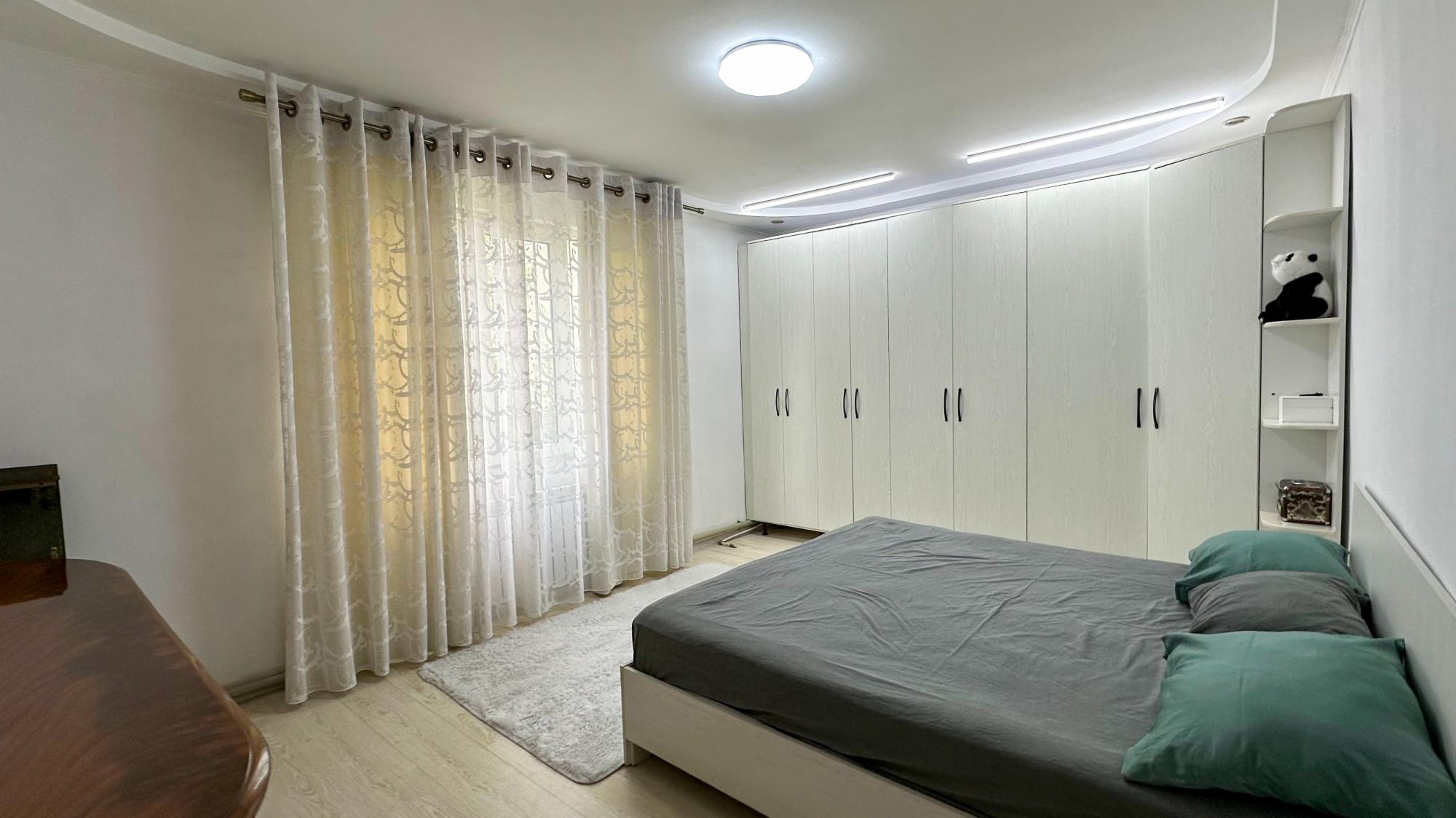 4-комнантный квартира, 140.0 м²,Аксуйская за 50 000 000