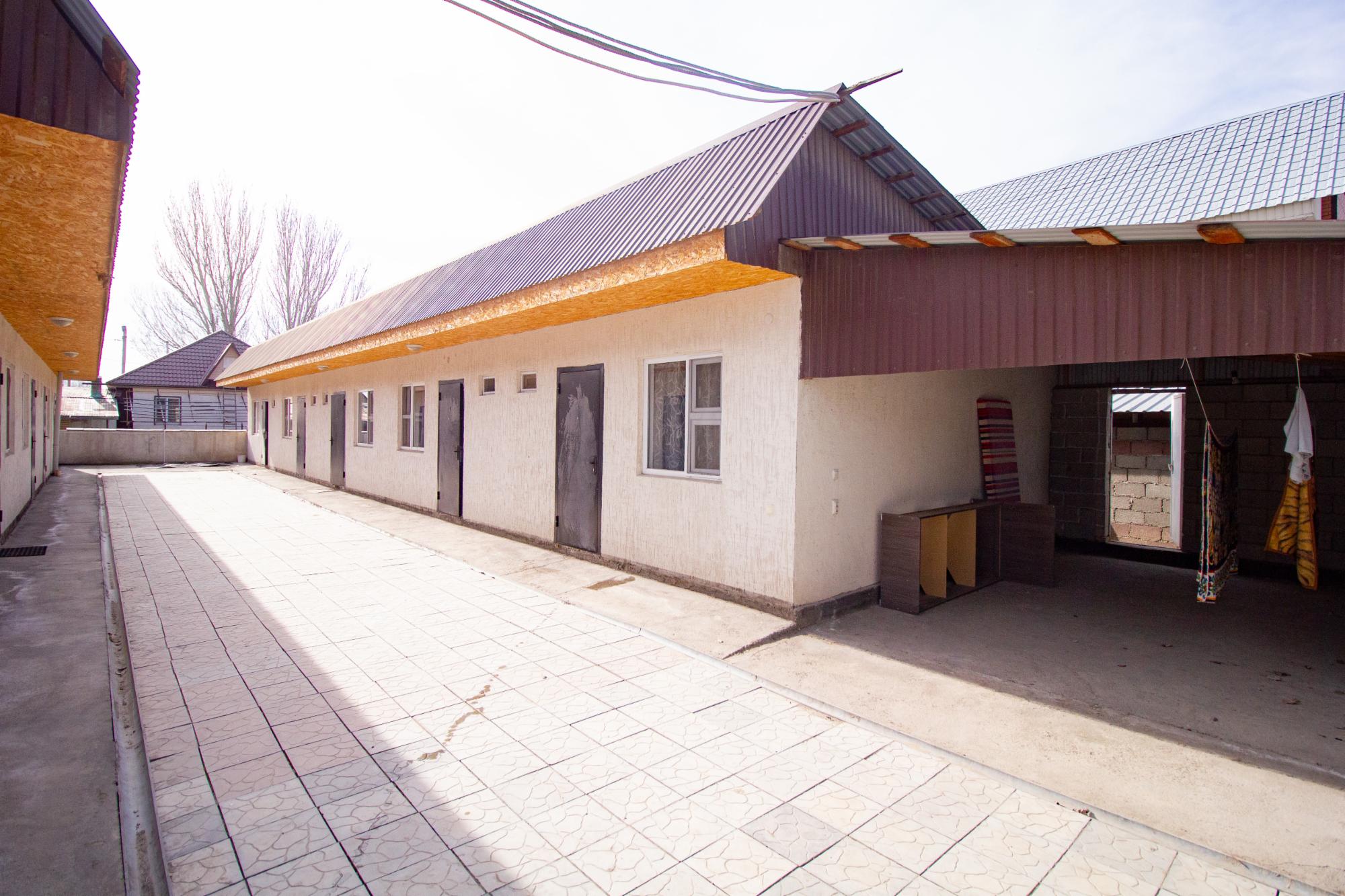 10-комнантный квартира, 250.0 м²,Сыртанова за 42 000 000