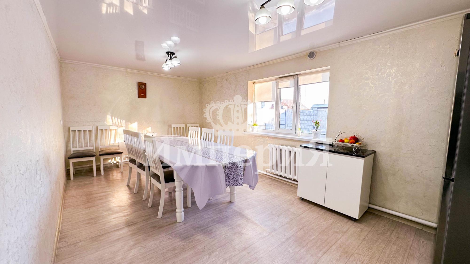 4-комнантный квартира, 110.0 м²,Алимжанова за 26 000 000