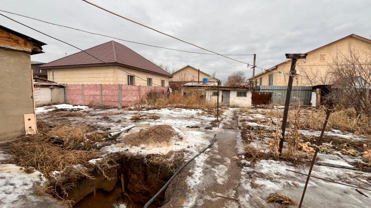 3-комнантный квартира, 70.0 м²,Есетова за 18 000 000