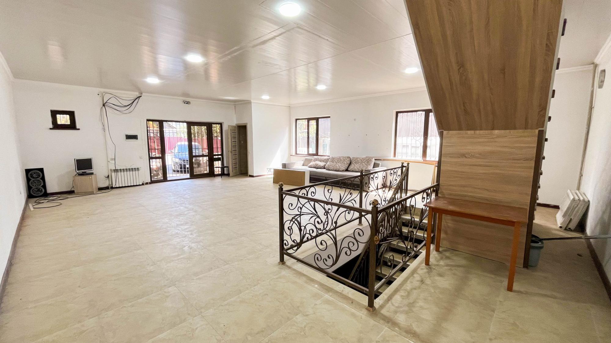 4-комнантный квартира, 200.0 м²,Гагарина за 80 000 000