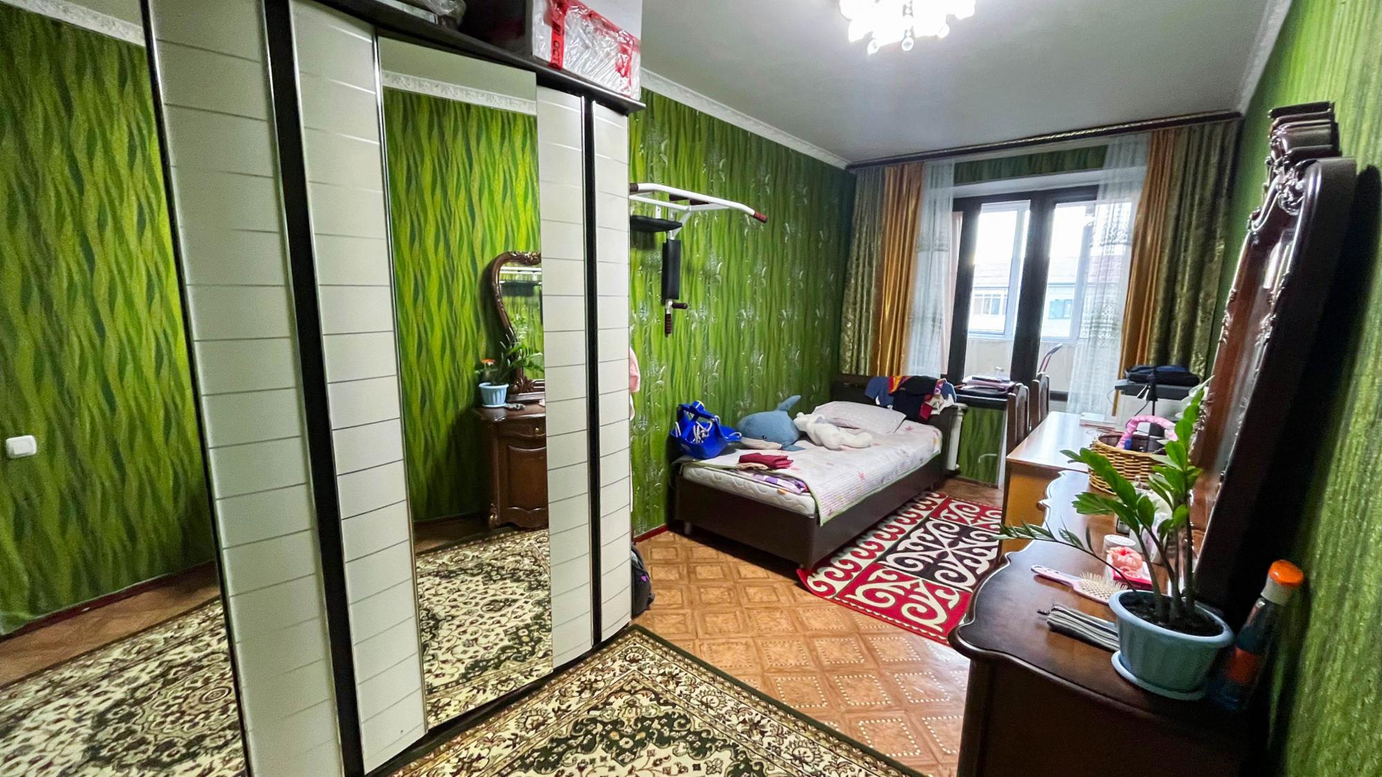 3-комнантная квартира, 83.0 м²,Валиханова за 32 000 000