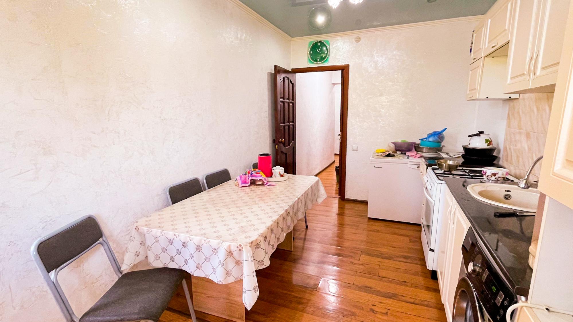 4-комнантная квартира, 80.0 м²,Чкалова за 13 500 000