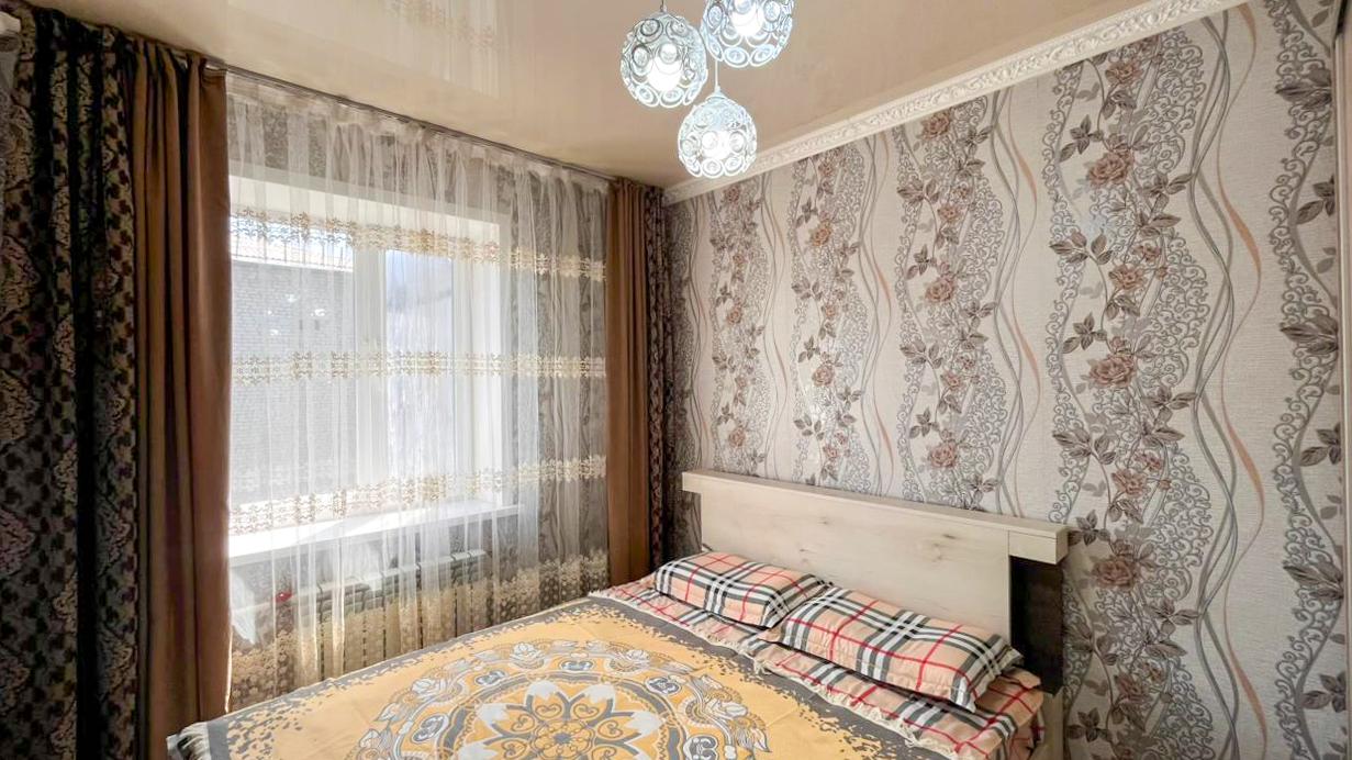 2-комнантная квартира, 42.0 м²,4 мкр за 18 000 000