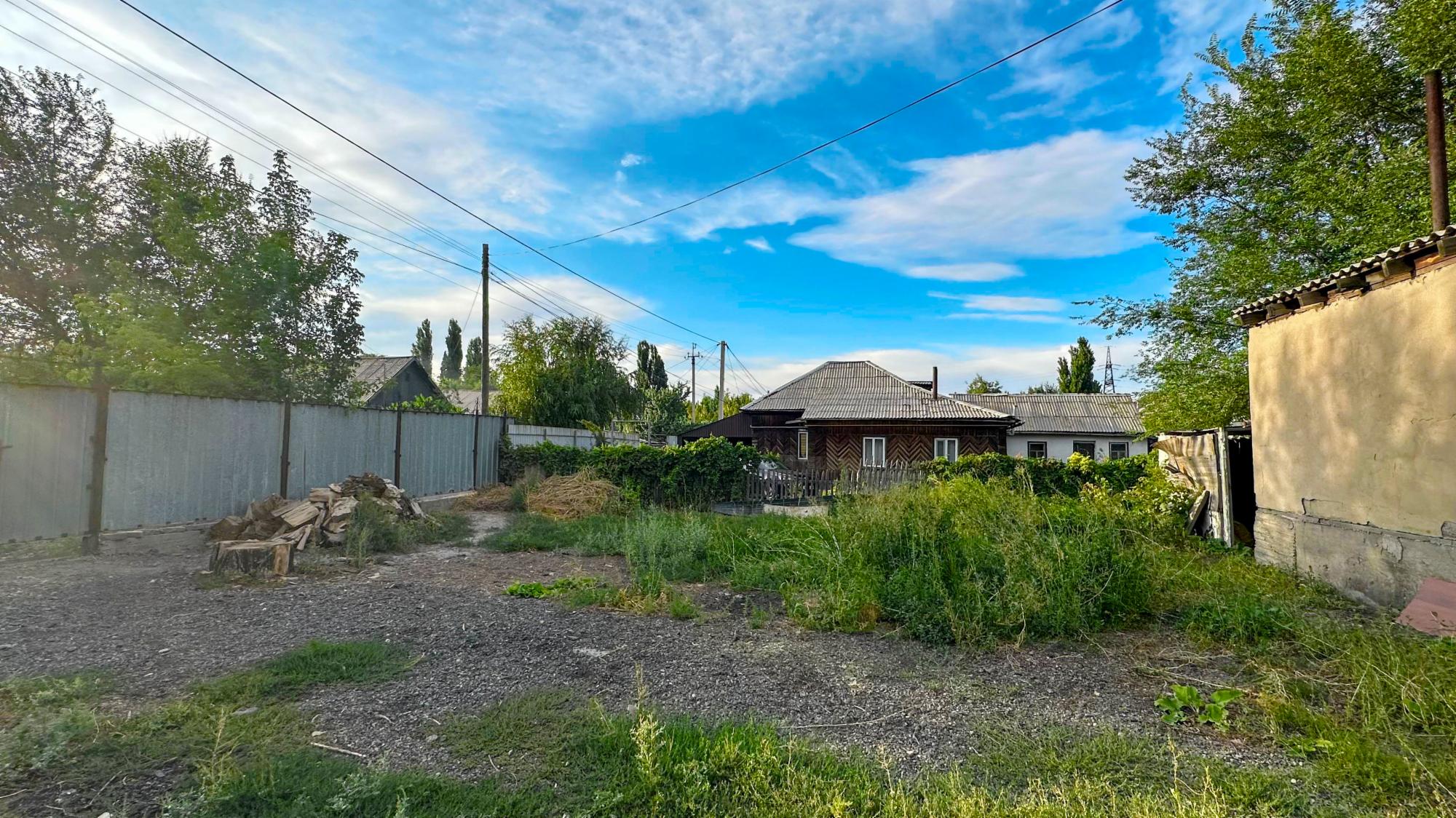 4-комнантный квартира, 112.0 м²,Матросова за 20 000 000