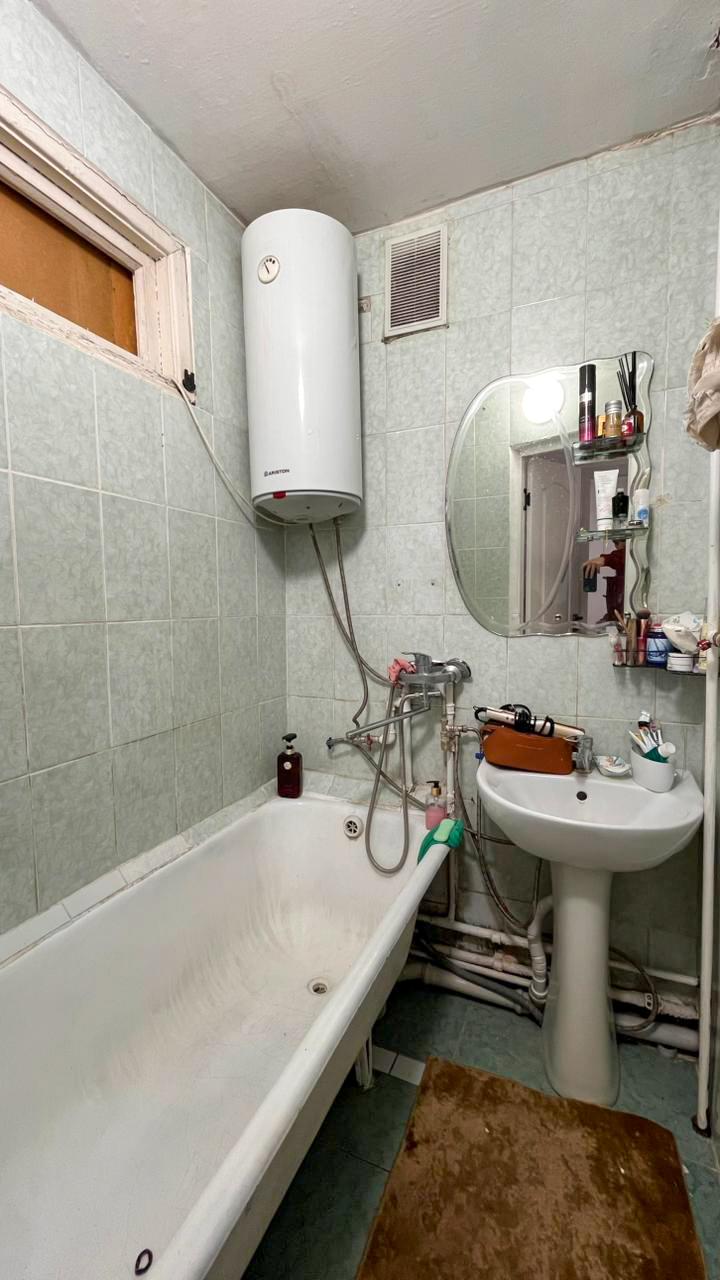 3-комнантная квартира, 65.0 м²,Военный городок за 20 000 000