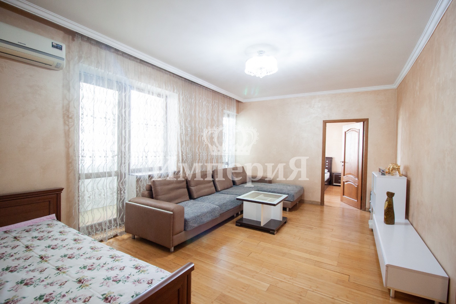 5-комнантная квартира, 191.0 м²,Каратал за 65 000 000