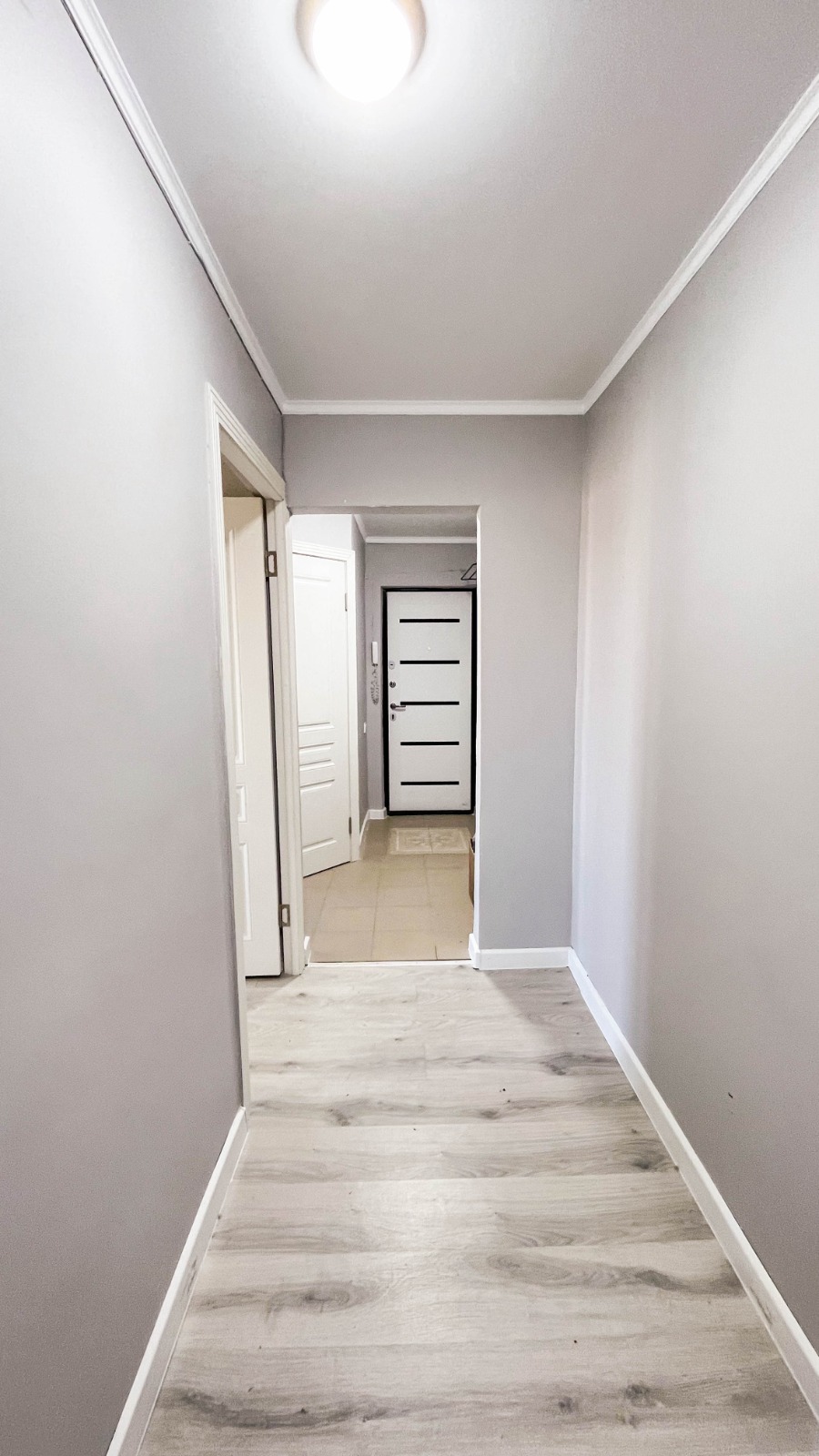 3-комнантная квартира, 60.0 м²,4 мкр за 18 500 000