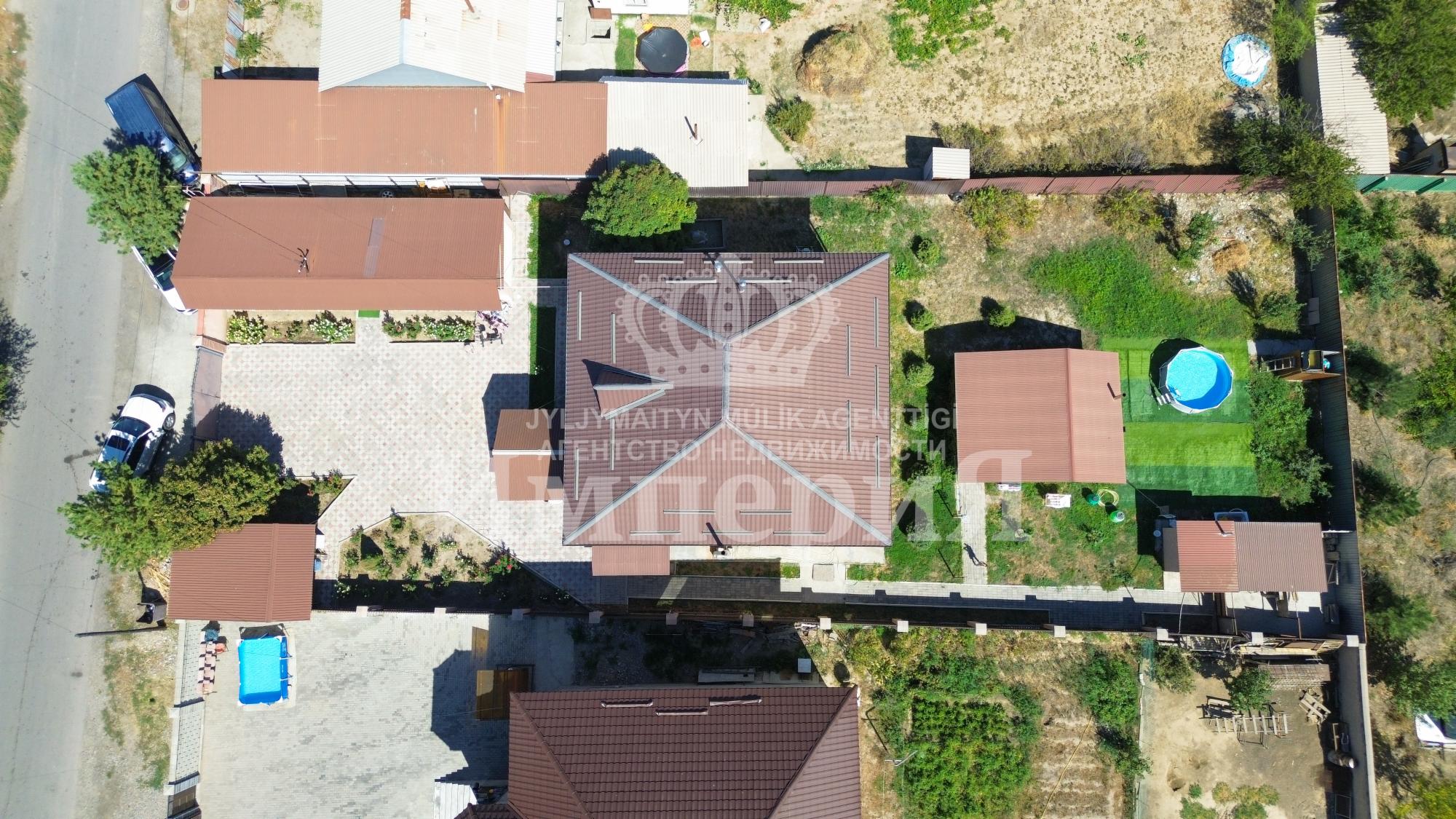 6-комнантный квартира, 239.0 м²,Новый переулок за 70 000 000