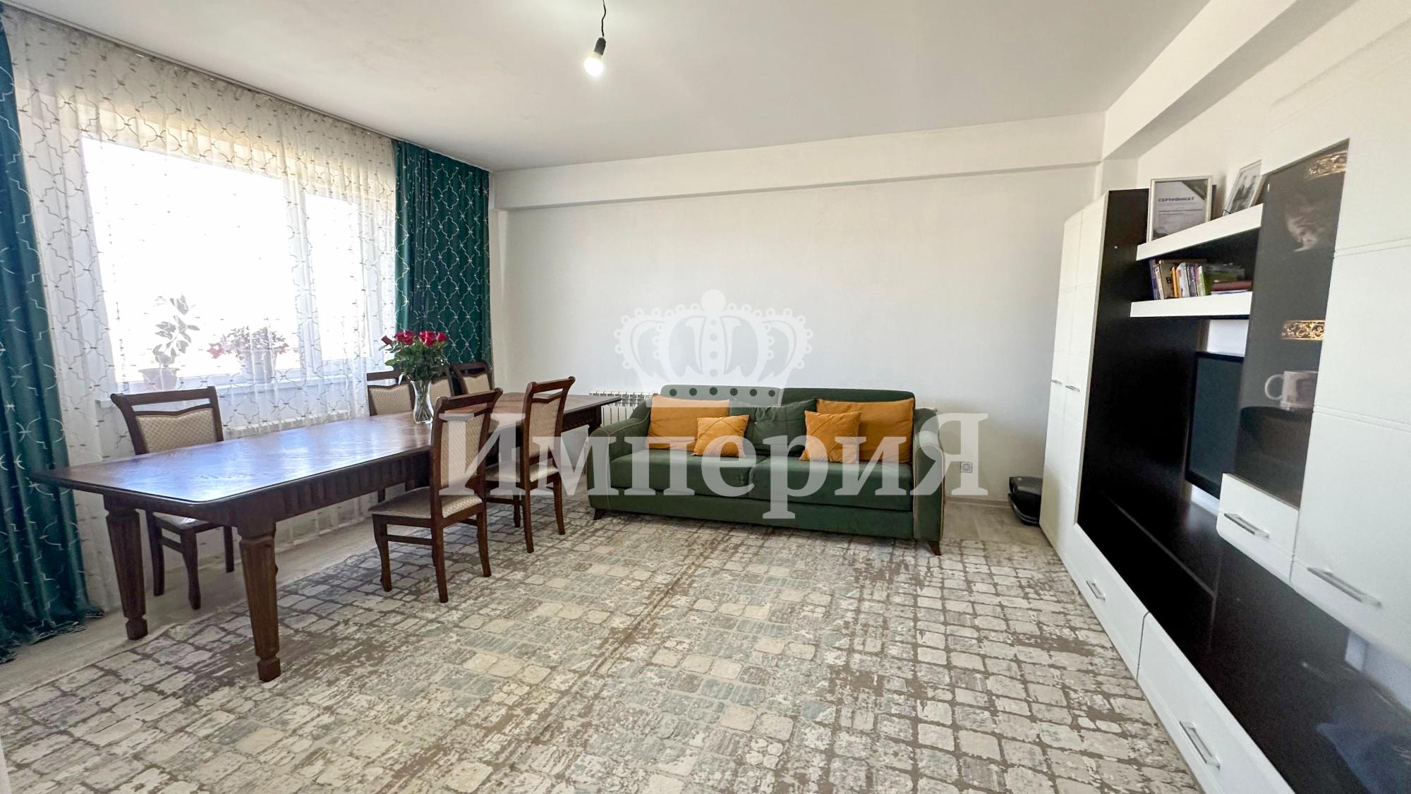 4-комнантный квартира, 145.0 м²,Абая за 30 000 000