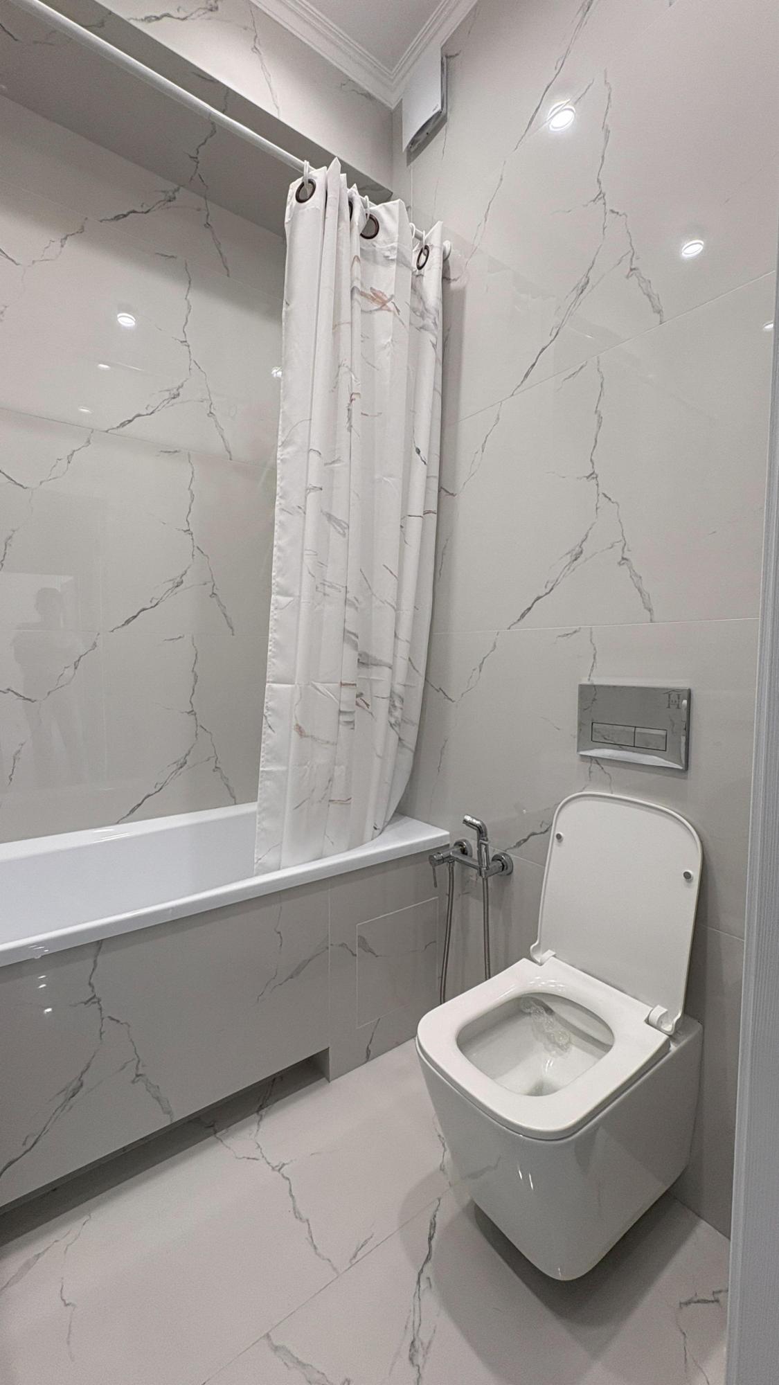 2-комнантная квартира, 53.0 м²,Валиханова за 31 000 000