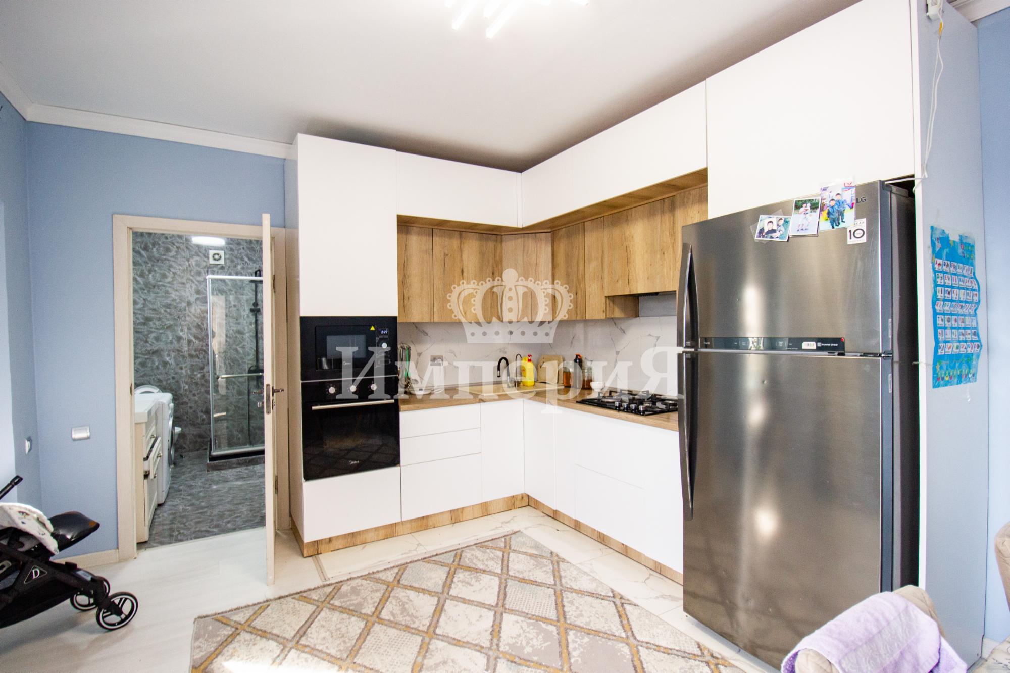 3-комнантный квартира, 80.0 м²,Подобедова за 15 500 000