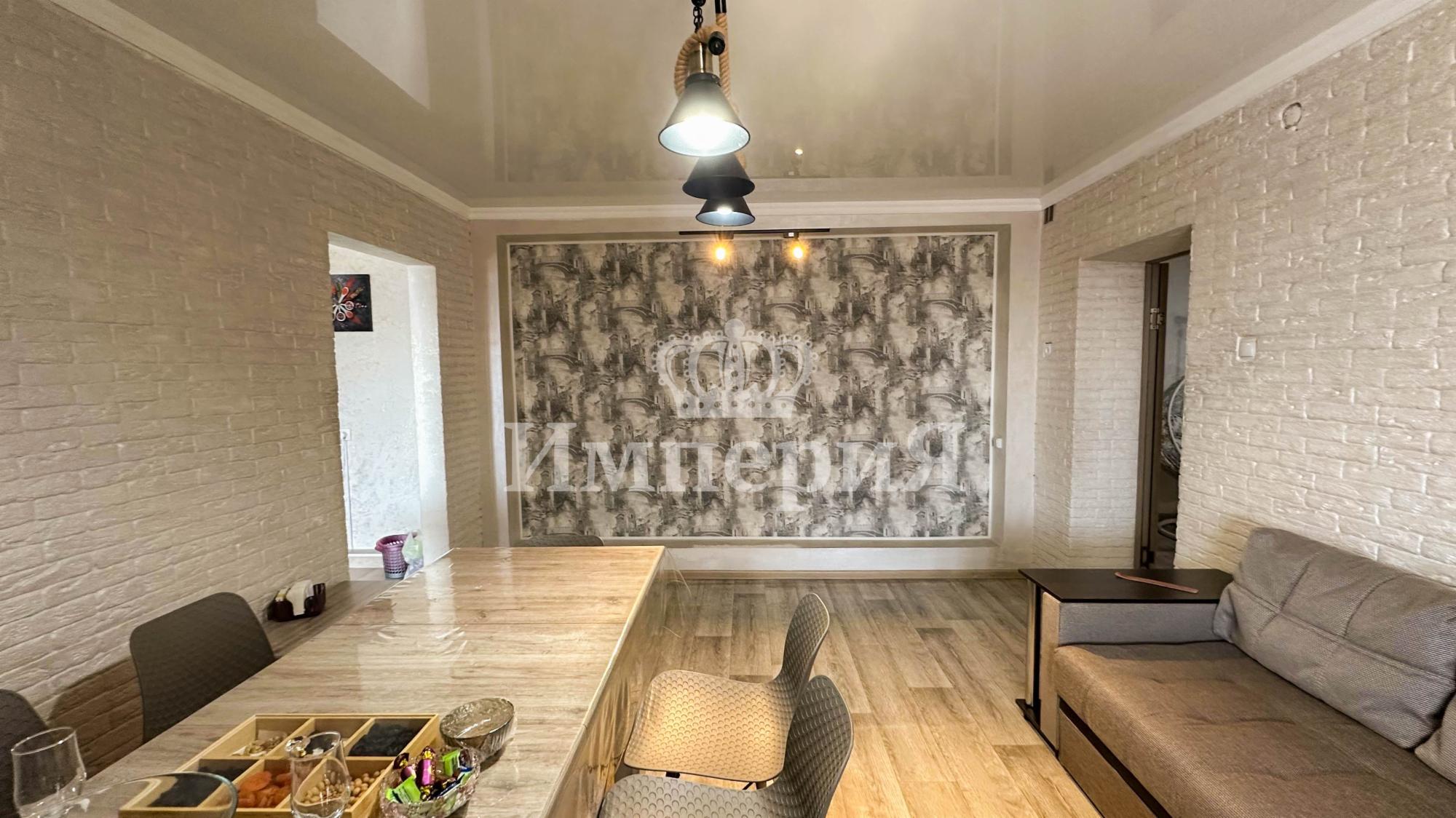 7-комнантный квартира, 230.0 м²,Садыкова за 40 000 000