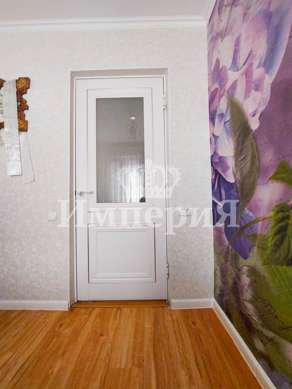 5-комнантная квартира, 97.0 м²,Толебаева за 34 000 000