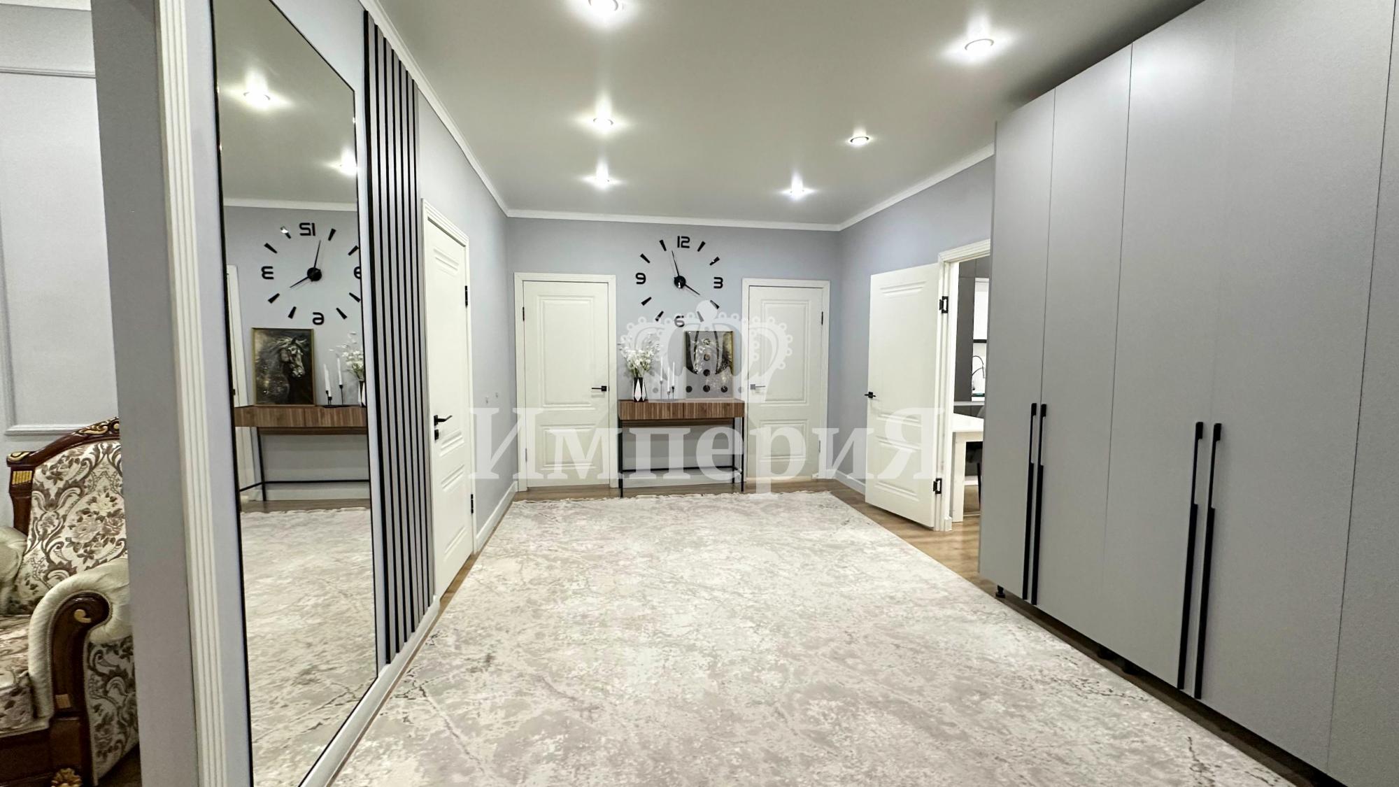 5-комнантная квартира, 160.0 м²,Бирлик за 68 000 000