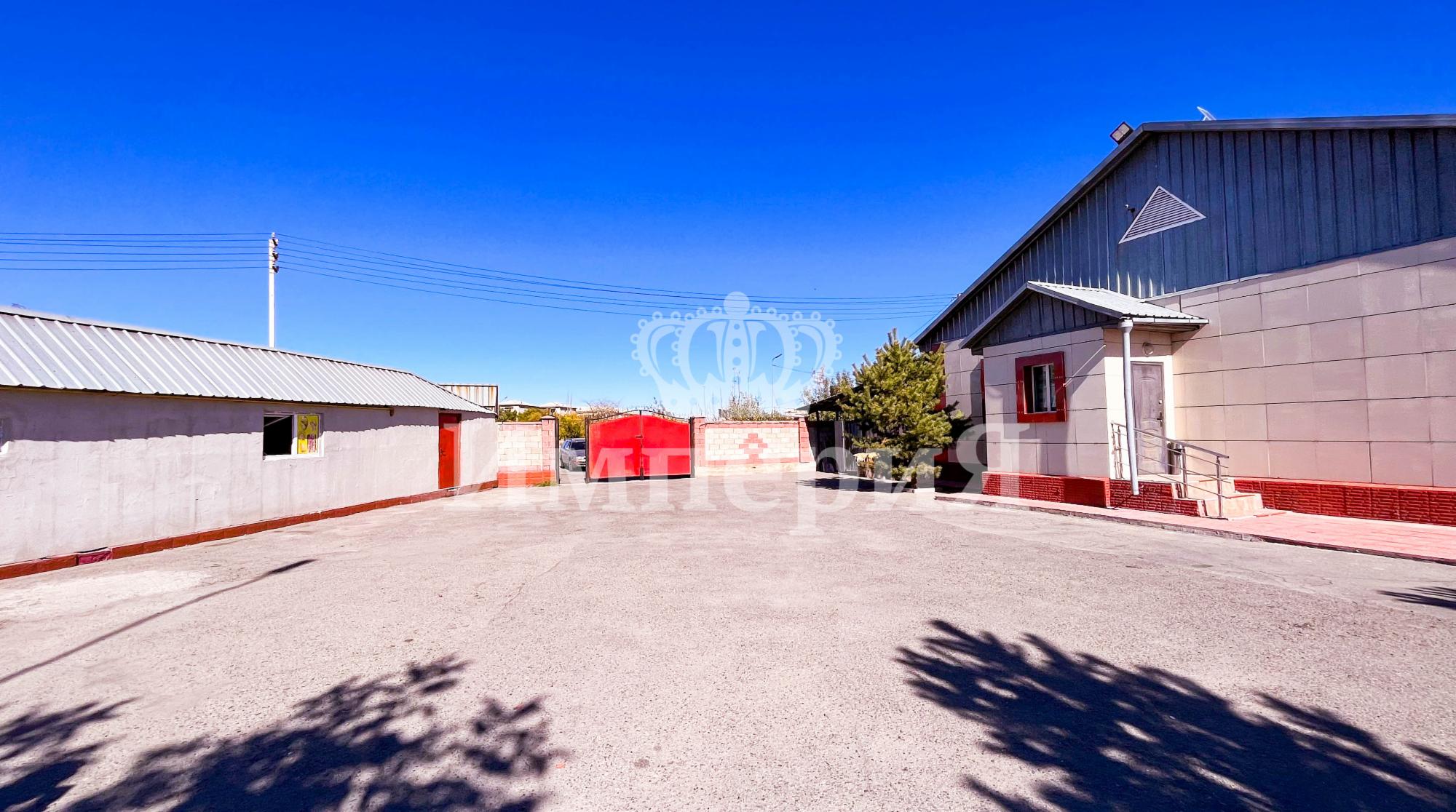 8-комнантный квартира, 557.0 м²,Желтоксан за 250 000 000