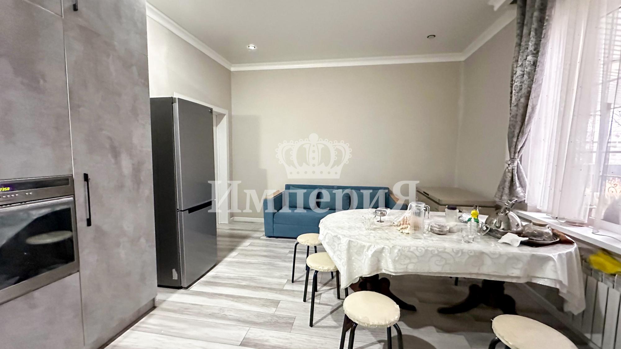 4-комнантный квартира, 130.0 м²,Карлыгаш за 48 500 000