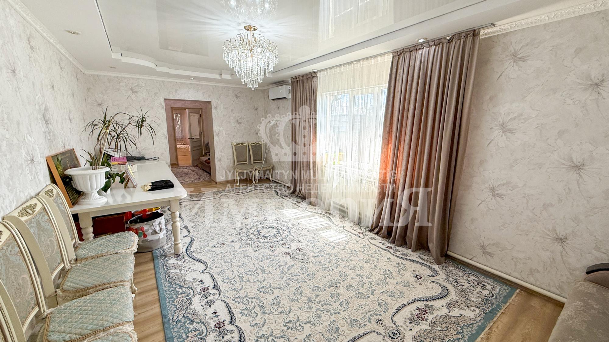 4-комнантный квартира, 90.0 м²,Мерекенова за 32 000 000