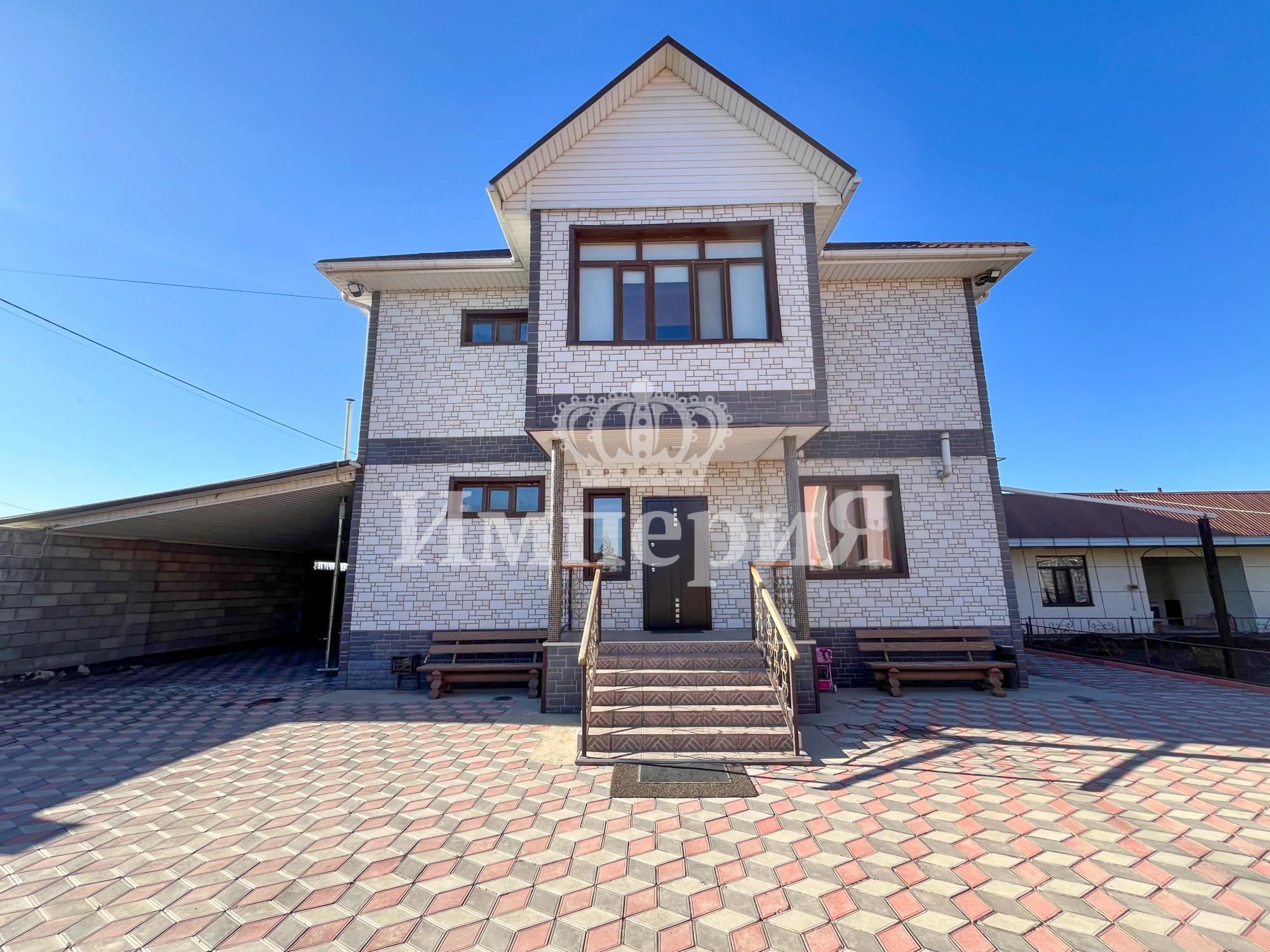 7-комнантный квартира, 293.1 м²,Есенберлина за 120 000 000