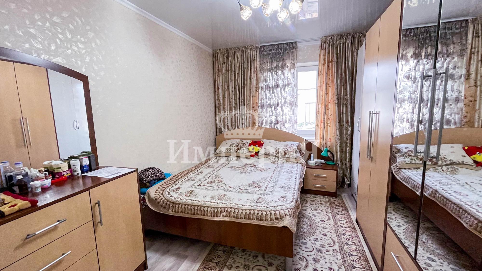 4-комнантный квартира, 73.0 м²,Брусиловского за 20 000 000