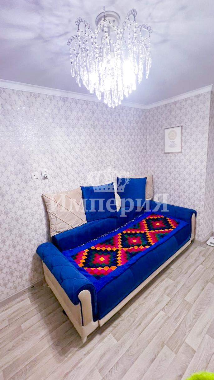 4-комнантная квартира, 76.0 м²,Алдабергенова за 23 000 000