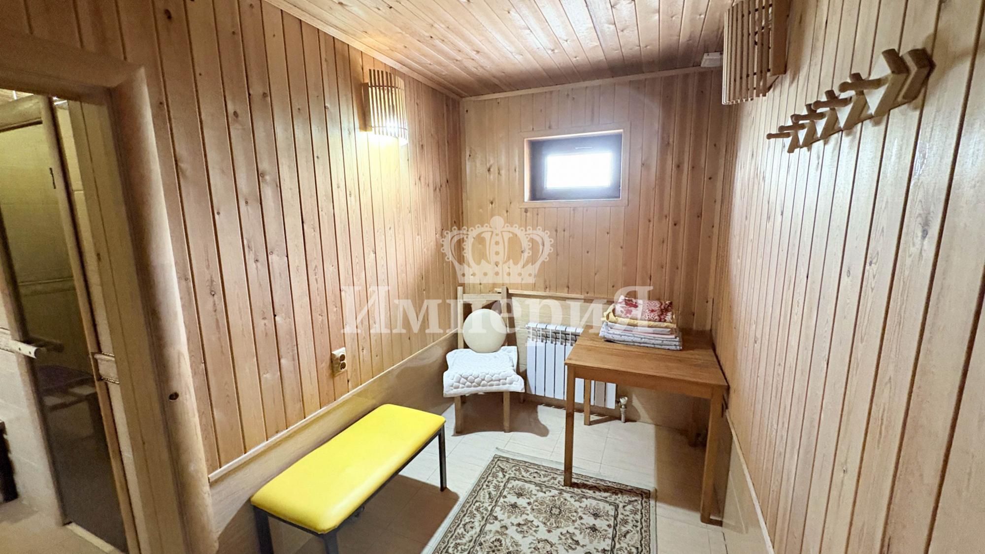 4-комнантный квартира, 160.0 м²,Жамбыла за 80 000 000